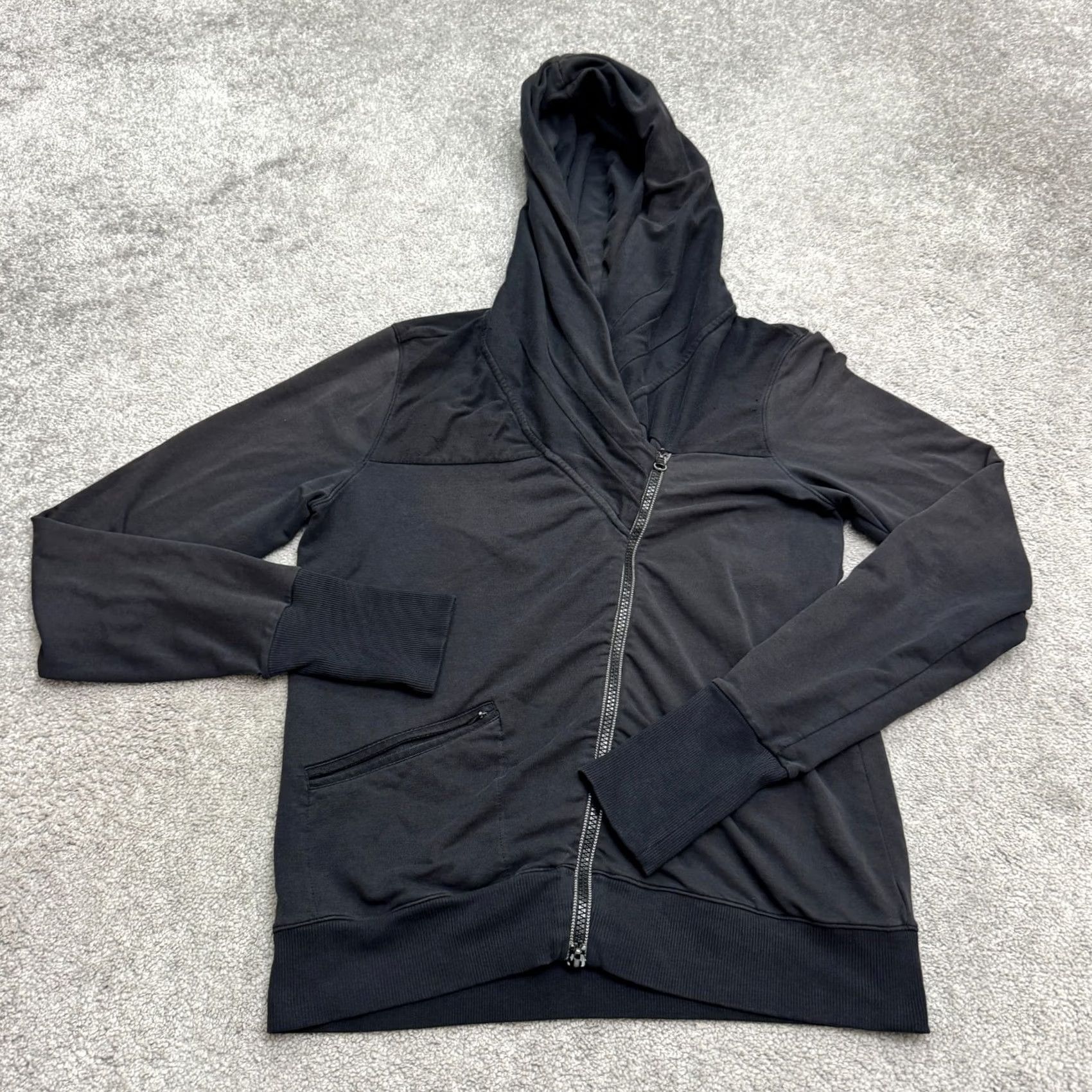 Athleta Athleta Jacket Womens Medium Black Full Zip Hooded Pockets Casual Outdoor All Seasons Regular Fit Size M / US 6-8 / IT 42-44 - 2 Thumbnail
