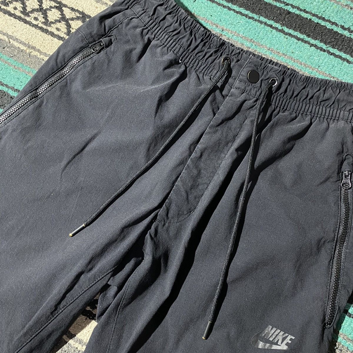Nike × Vintage Nike Nylon Black Tech Pants Size US 30 / EU 46 - 6 Thumbnail