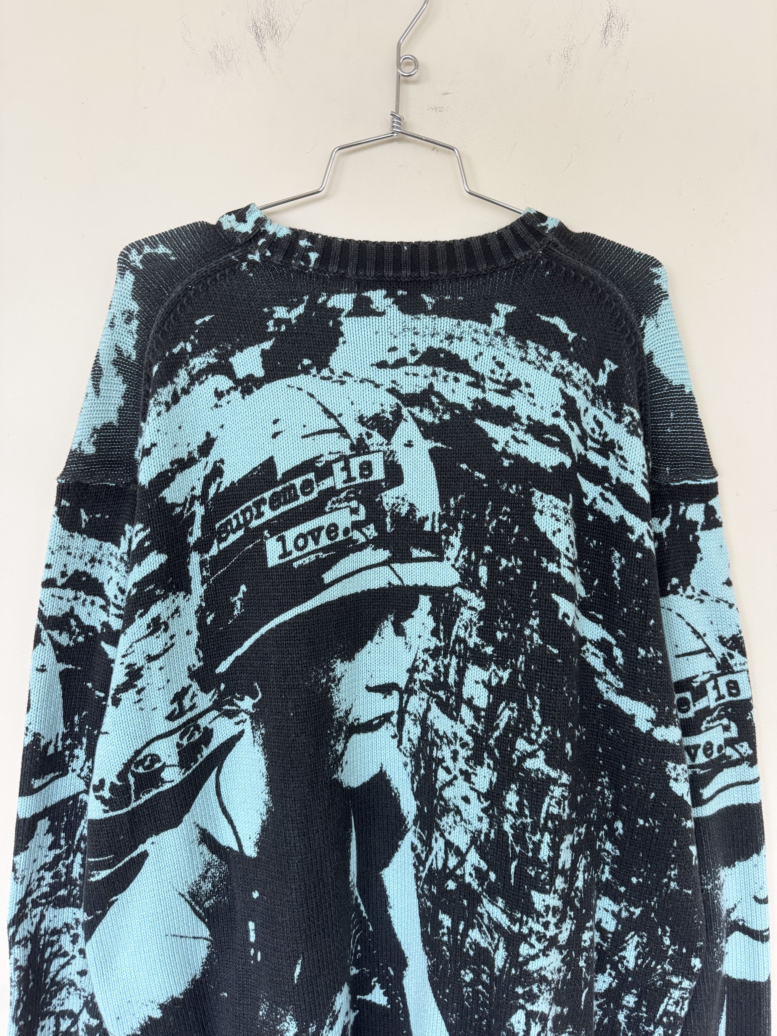 Supreme Supreme Military Love is War Size US XL / EU 56 / 4 - 8 Thumbnail