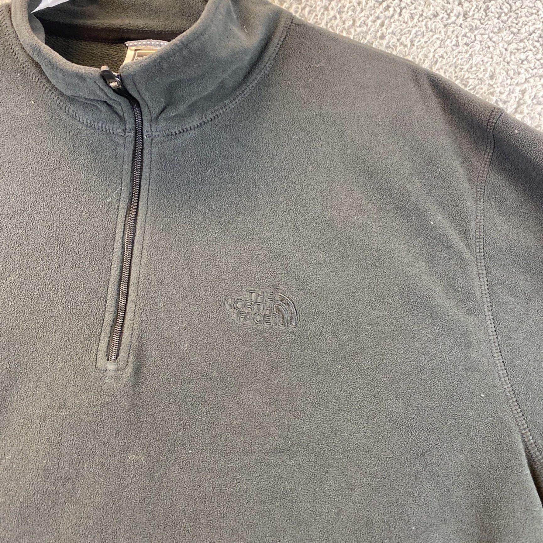 The North Face The North Face 1/4 Zip Fleece Pullover Black Sweater Men’s Size XL Logo 56-12 Size US XL / EU 56 / 4 - 3 Thumbnail
