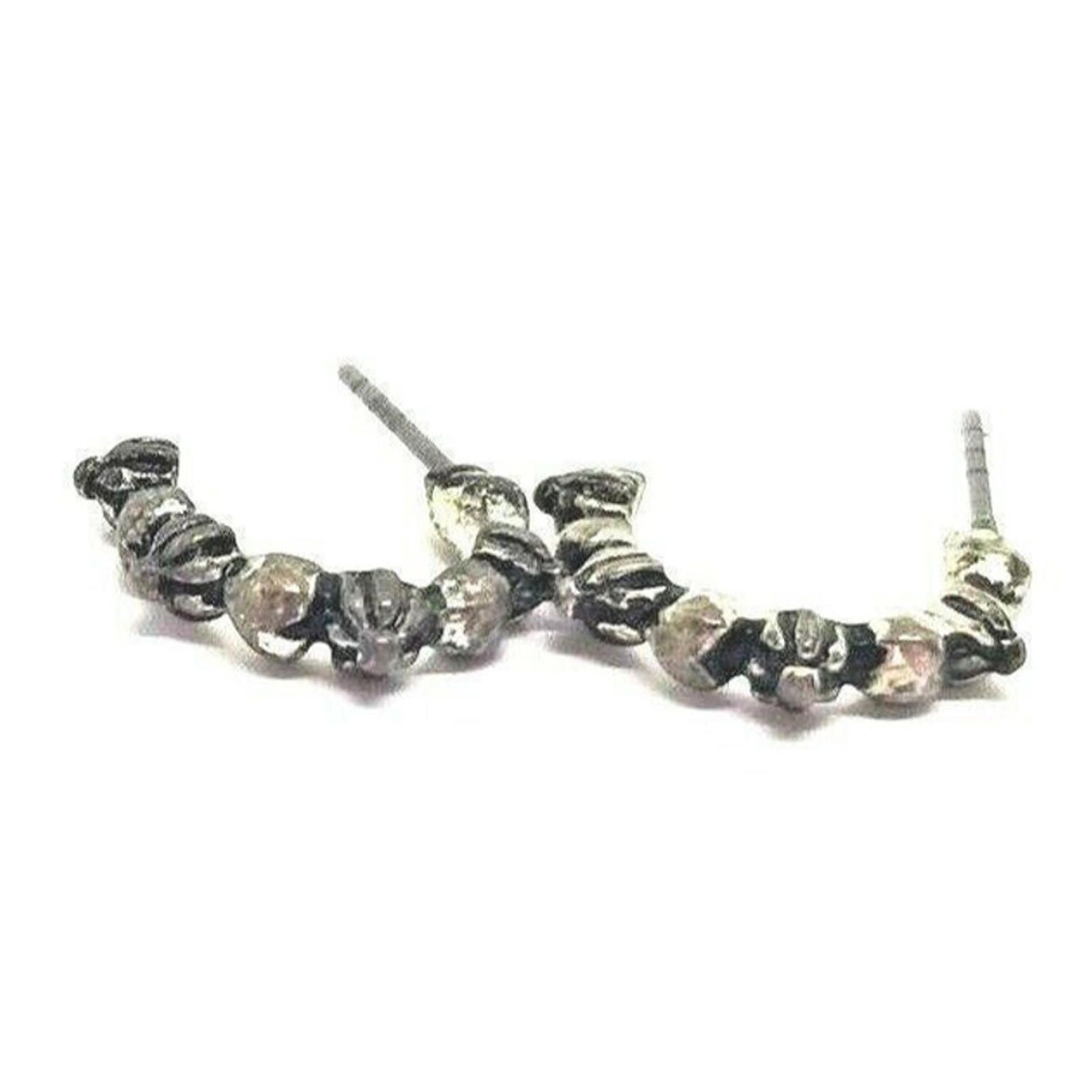 The Unbranded Brand Earrings Small Silver Toned Hoops Pierced 1 Pair Detailed Be Size ONE SIZE - 2 Thumbnail