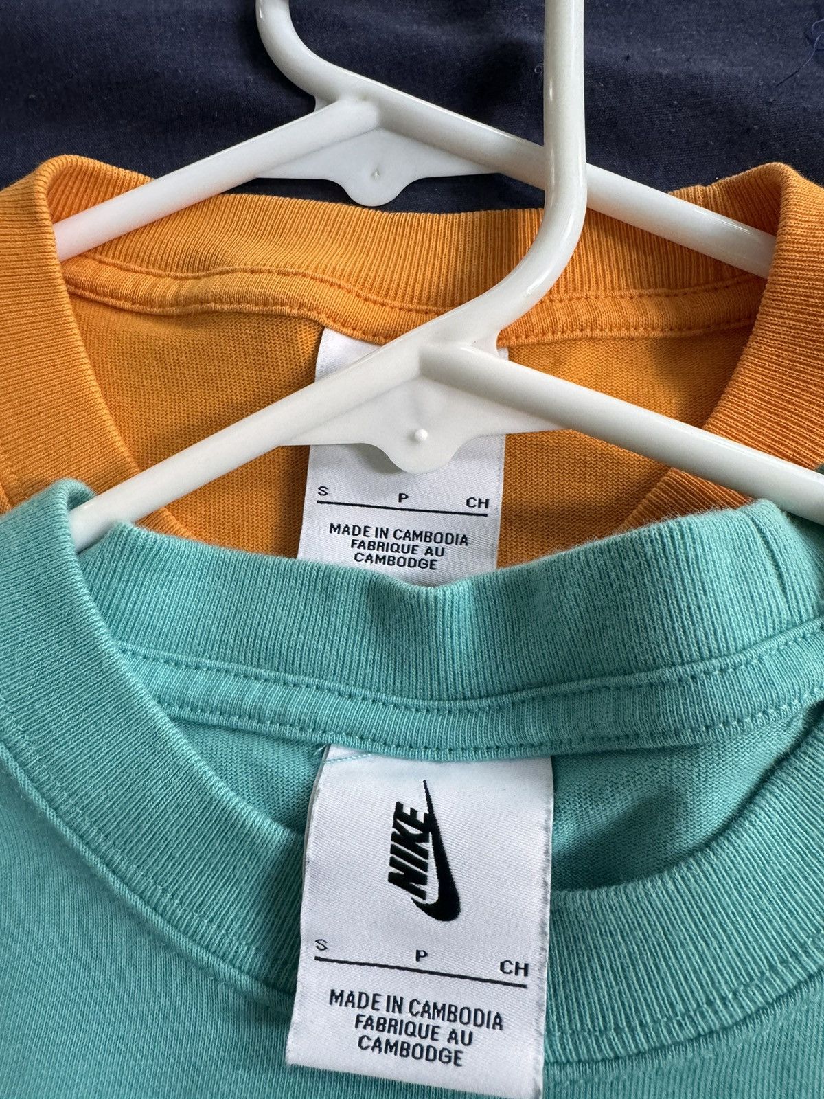 Nike 2 Nike check tshirts Size US S / EU 44-46 / 1 - 4 Thumbnail