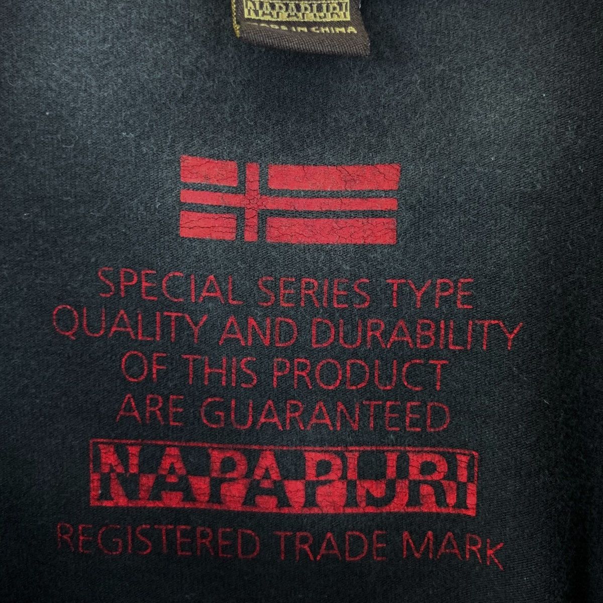 Napapijri Vintage NAPAPIJRI SPECIAL SERIES Collection Tee Shirt Size US S / EU 44-46 / 1 - 7 Thumbnail