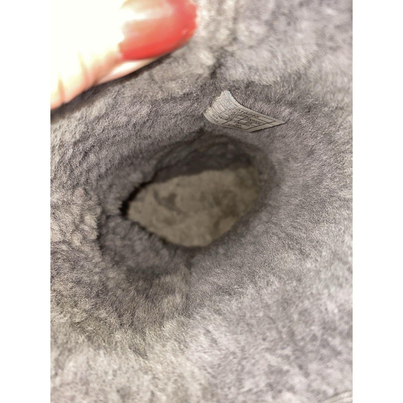 Ugg UGG Classic Short II Sz 8 Women’s Grey Sheepskin Winter Boo7 Size US 8 / IT 38 - 5 Thumbnail