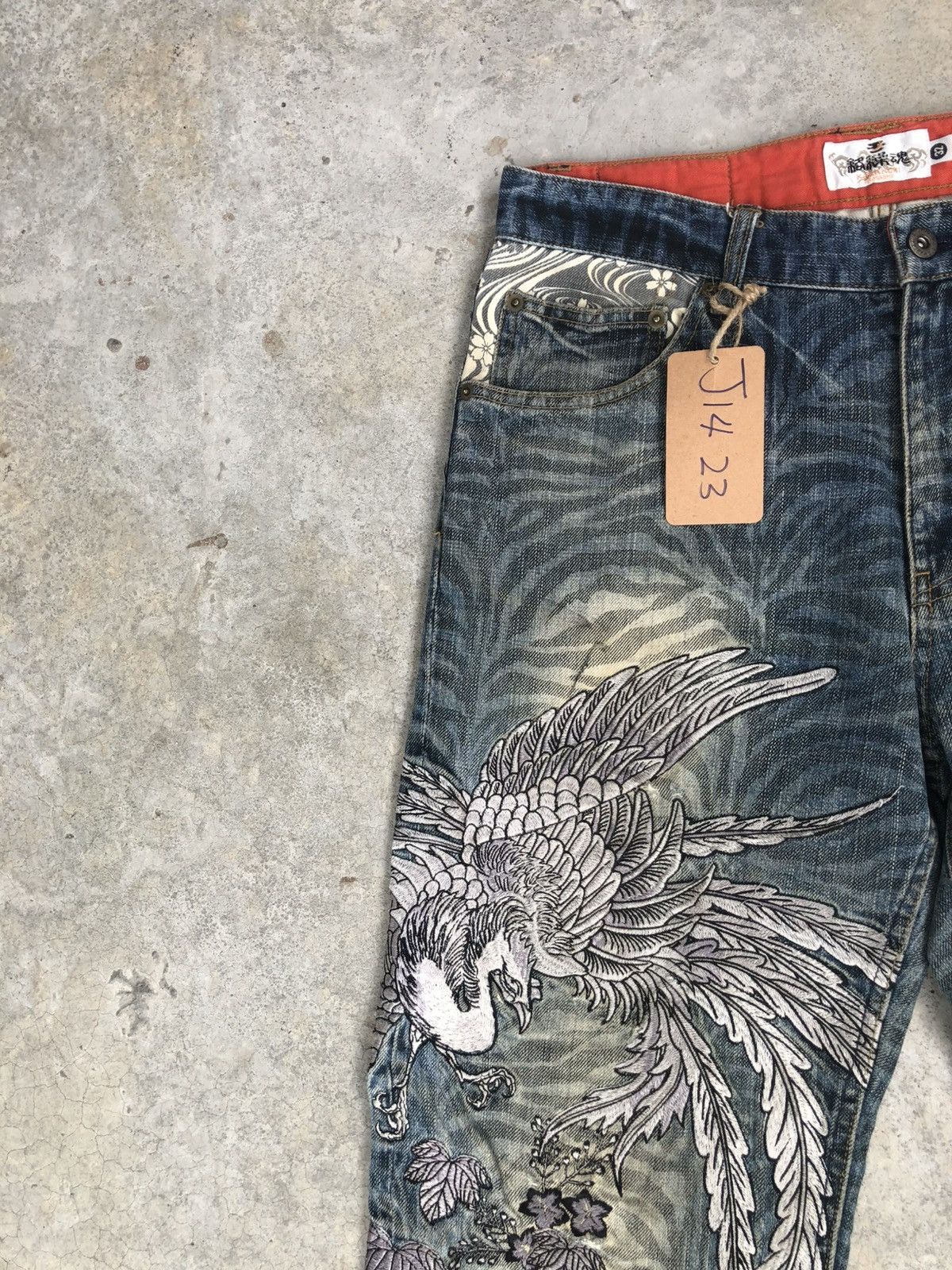 Karakuri Tamashii Karakuri Tamashii Embroidered Phoenix Distressed Size US 32 / EU 48 - 4 Thumbnail