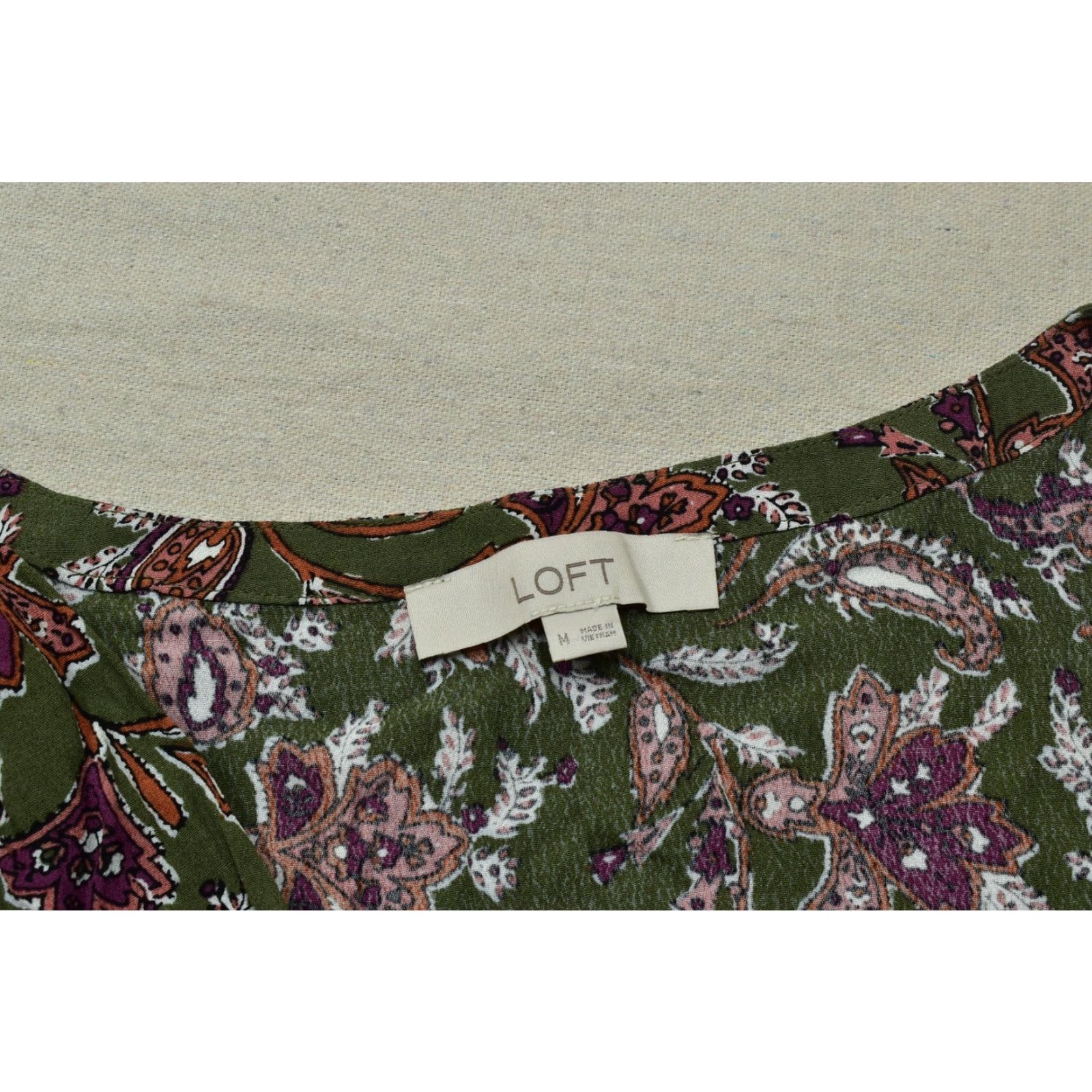 Loft LOFT Blouse Top Women Long Sleeve Crew Neck Floral Green Size M Rayon Mens? Womens Size M / US 6-8 / IT 42-44 - 7 Thumbnail