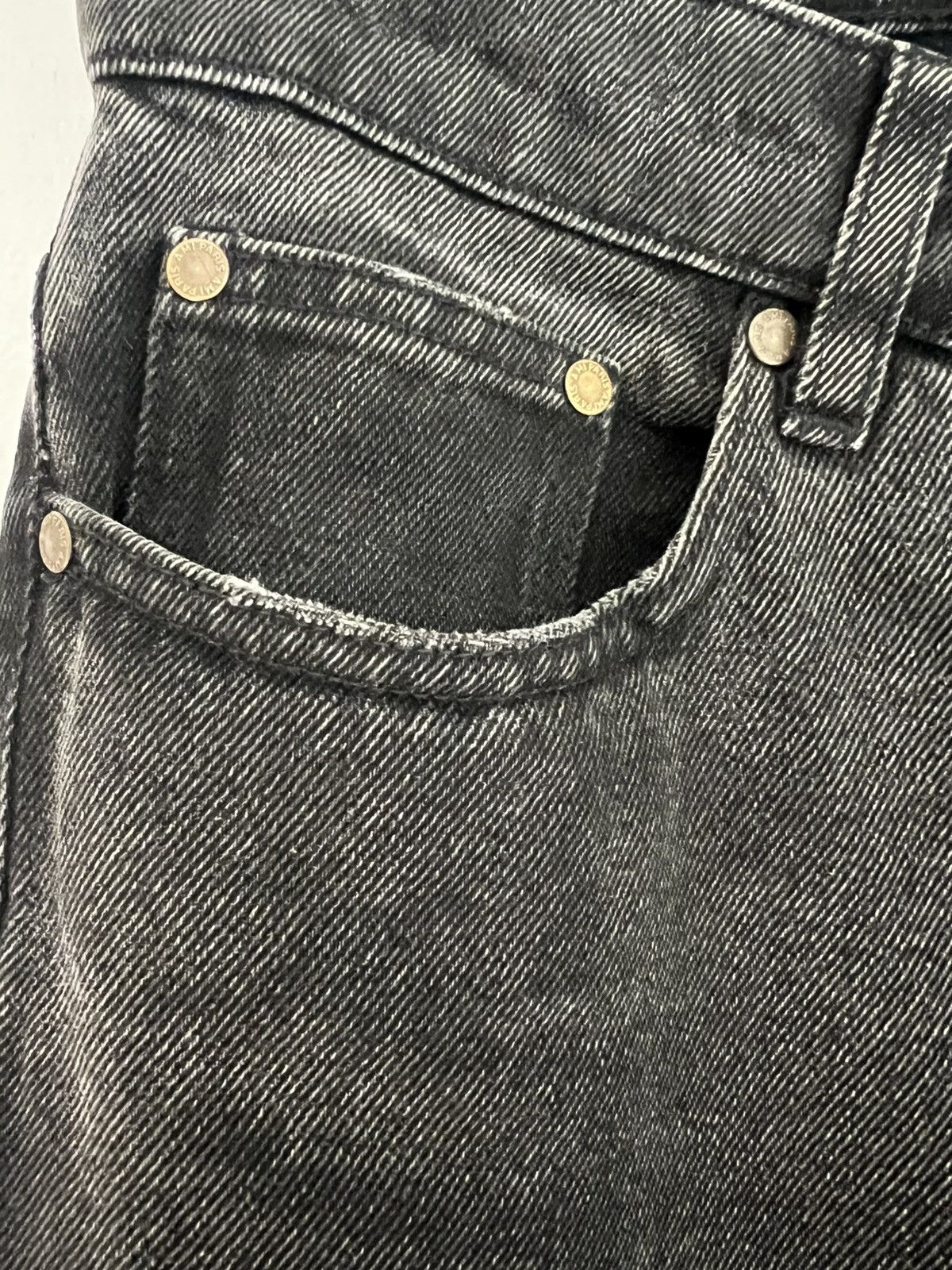 AMI AMI Tapered Fit Jeans - Vintage Black Size US 27 - 5 Thumbnail