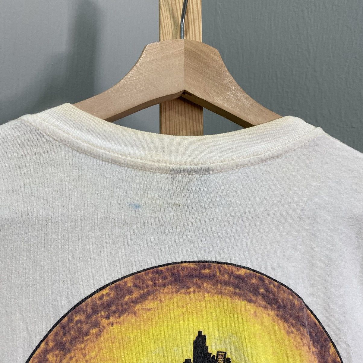 Band Tees Vintage 90s Elton John Goodbye Yellow Brick Road Tour Tee Size US L / EU 52-54 / 3 - 13 Thumbnail