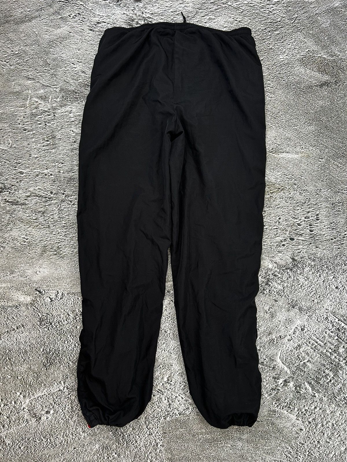 Puma × Vintage Puma tracksuit pants jacket vintage red black Y2K drill Size US L / EU 52-54 / 3 - 14 Thumbnail