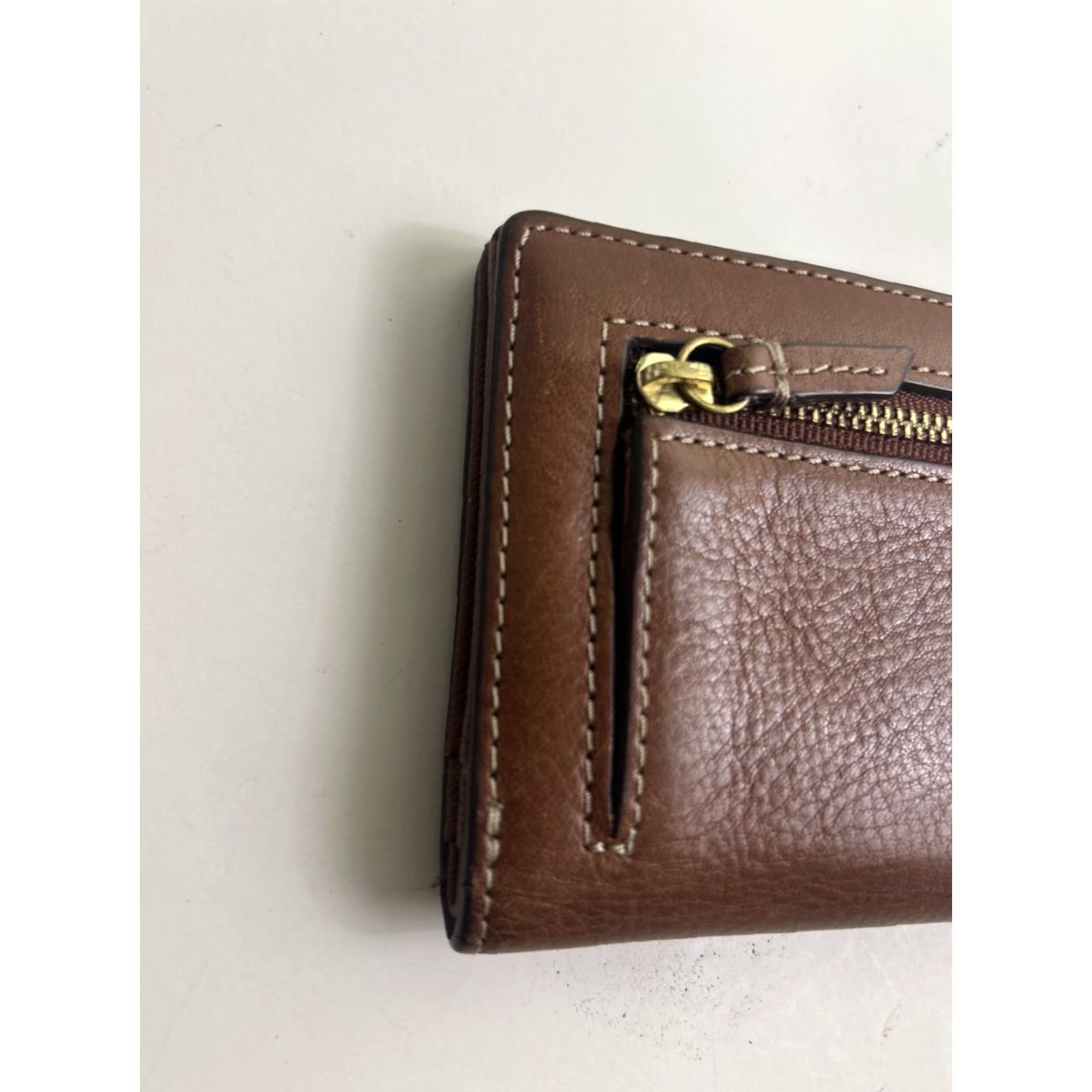 Fossil Fossil Wallet Small Brown Womens Bifold Coin Purse 4x3.5x.5 Peeling Size ONE SIZE - 7 Thumbnail
