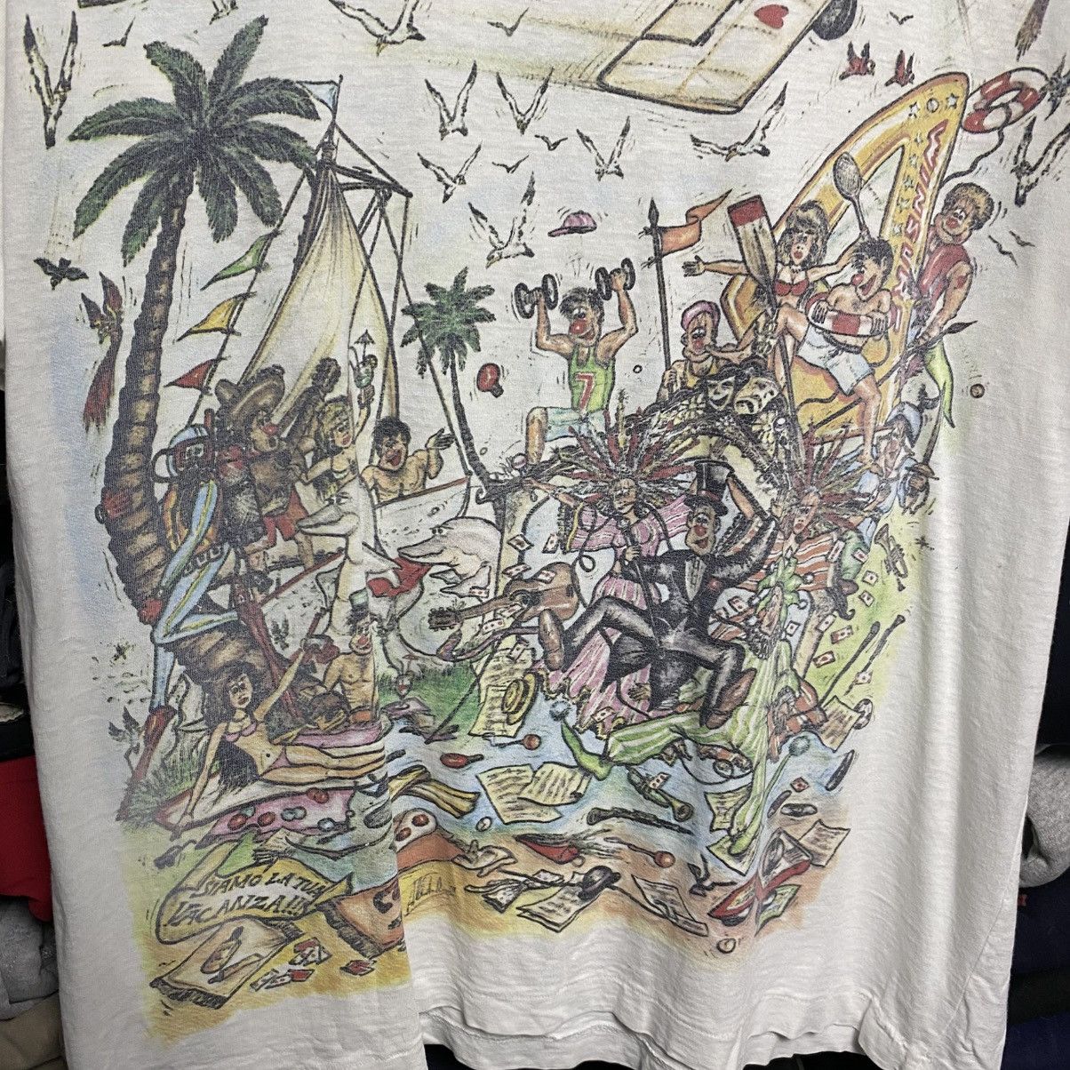 Vintage Vintage 90’s Big Graphic Logo single stitch USA tee size L Size US L / EU 52-54 / 3 - 3 Thumbnail