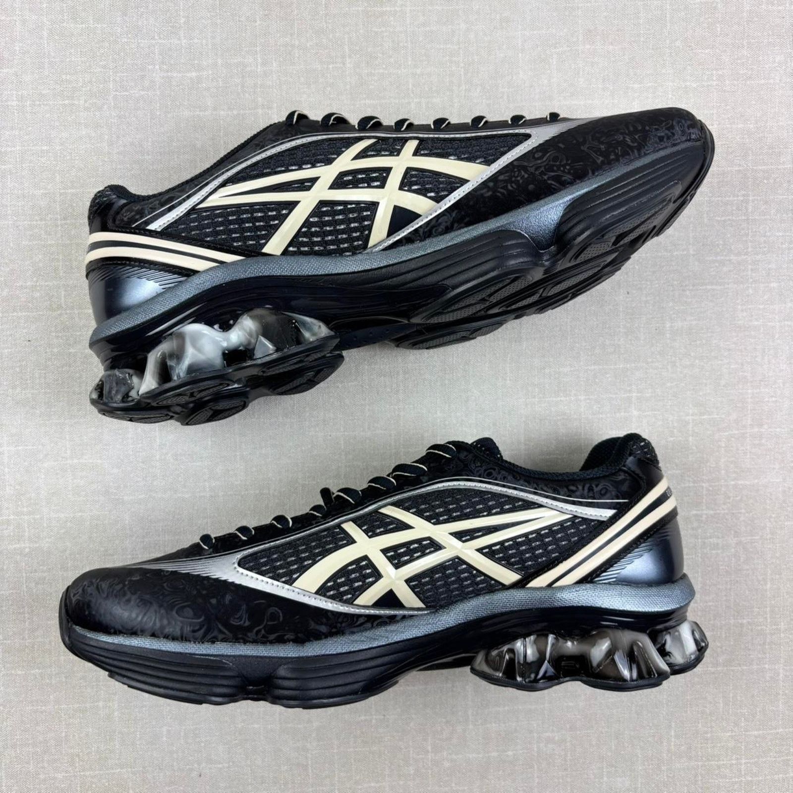 Asics Kiko x ASICS US6-S Gel-Kinetic Fluent “Black Vanilla” 11.5M Size US 11.5 / EU 44-45 - 4 Thumbnail
