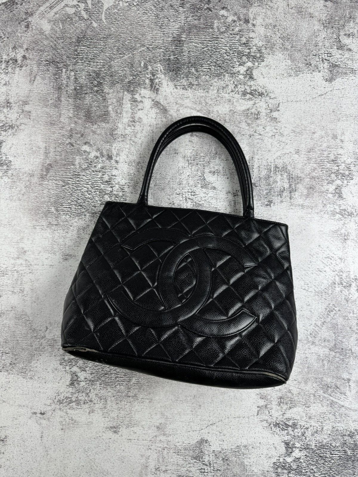 Chanel × Vintage Vintage Chanel Paris Reprint Black Tote Bag Size ONE SIZE - 1 Thumbnail