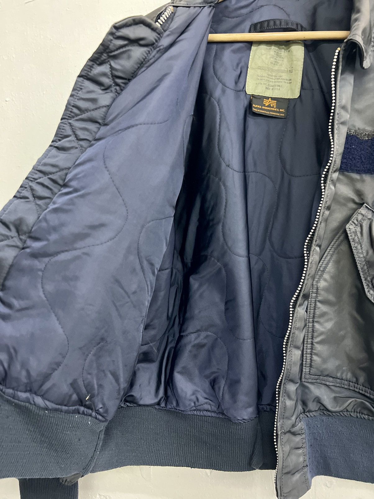 Alpha Industries VINTAGE 90s ALPHA INDUSTRIES CWU-45 BOMBER JACKET Size US L / EU 52-54 / 3 - 11 Thumbnail