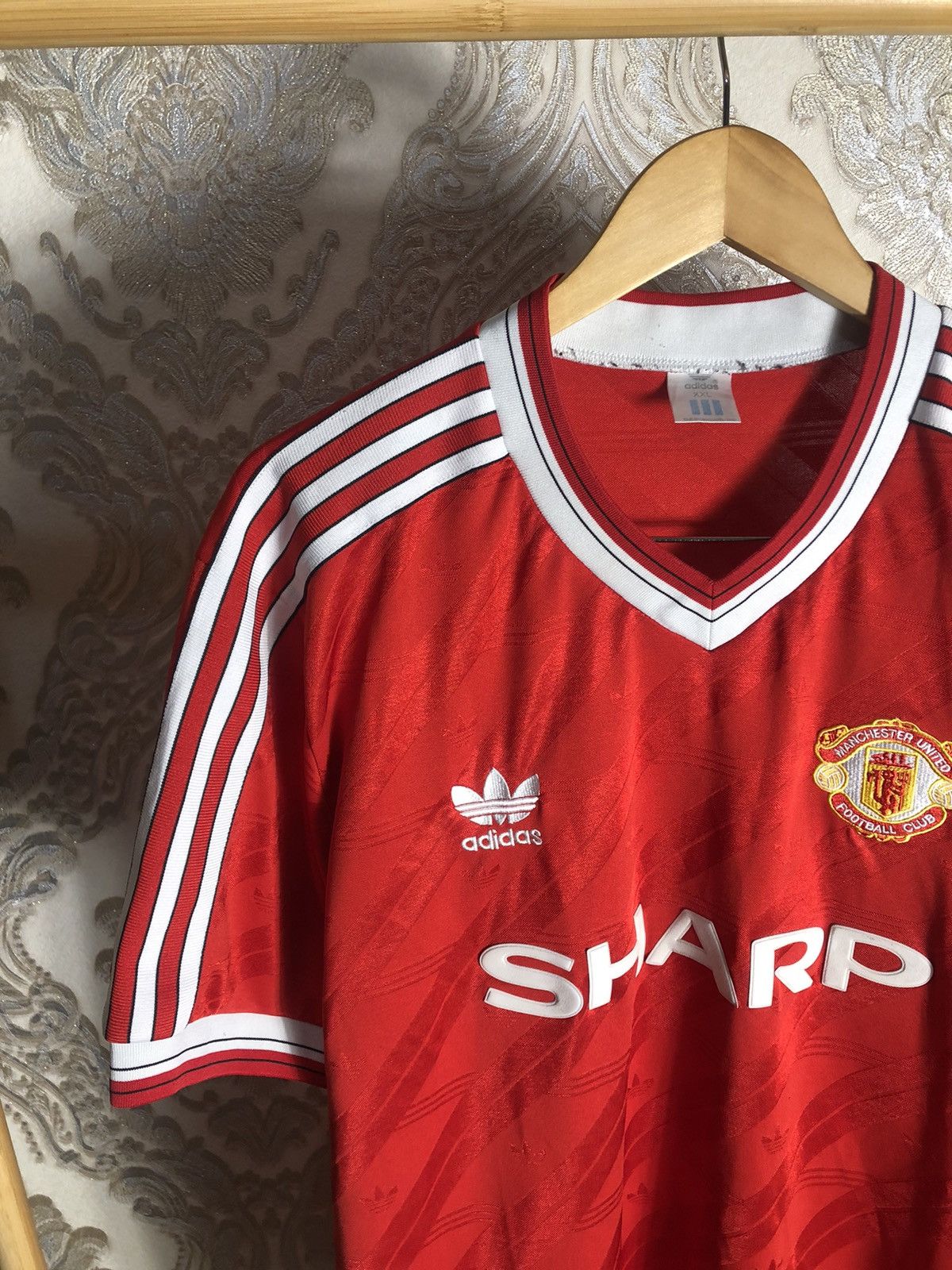 Adidas VINTAGE ADIDAS FC MANCHESTER UNITED ENGLAND SOCCER JERSEY Size US XXL / EU 58 / 5 - 3 Thumbnail