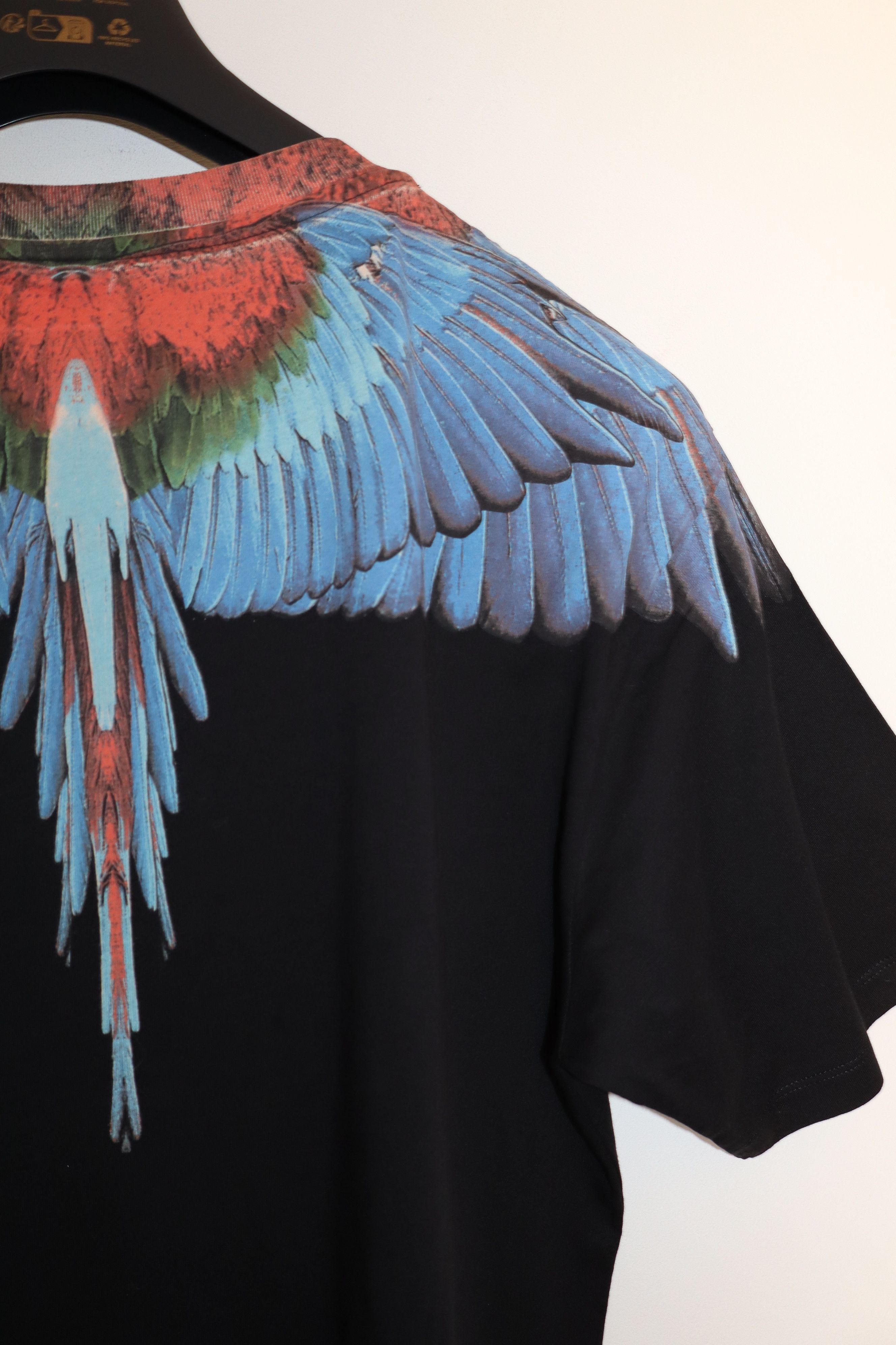 Marcelo Burlon *BRAND NEW* Alas print classic t-shirt Size US M / EU 48-50 / 2 - 7 Thumbnail