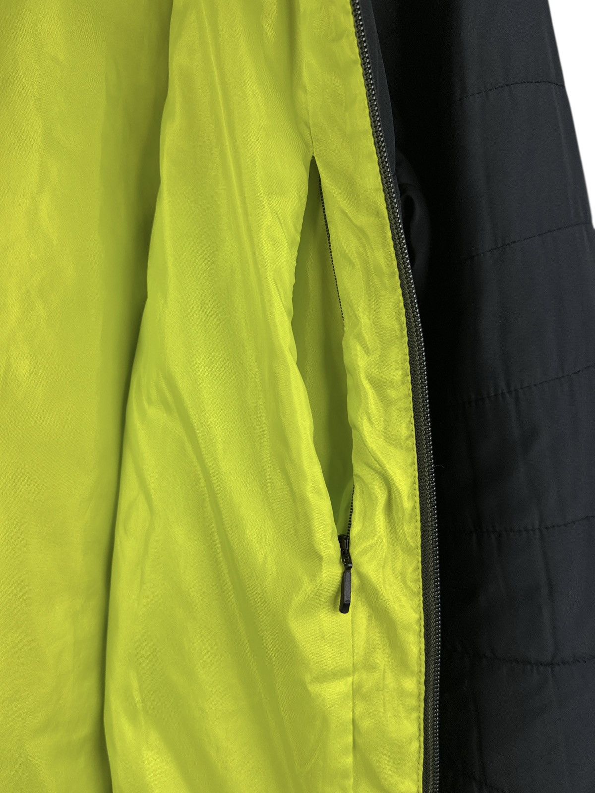 Oakley Oakley Men’s Puffer Jacket Full Zip Size US L / EU 52-54 / 3 - 12 Thumbnail