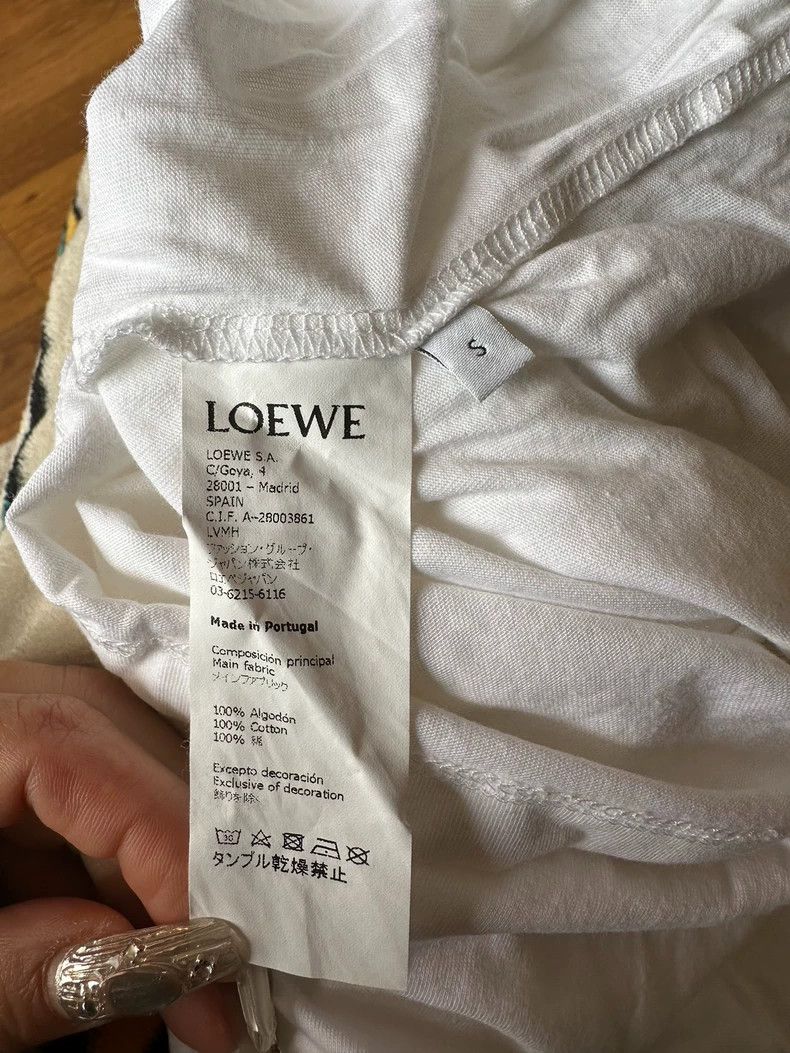 Loewe LOEWE Printed short sleeves, tight-fitting women's style Size S / US 4 / IT 40 - 5 Thumbnail