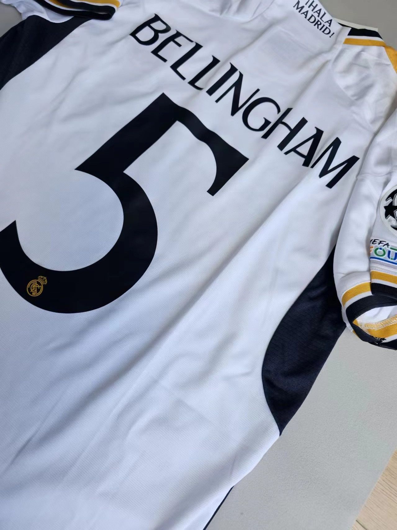 Other Real Madrid #5 Jude Bellingham Jersey Size US M / EU 48-50 / 2 - 3 Thumbnail