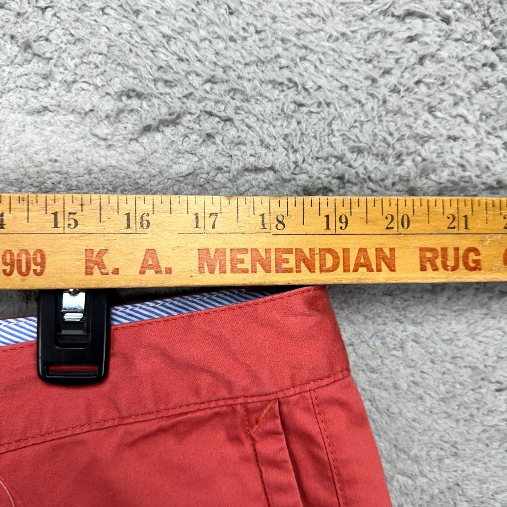 Vintage VINTAGE L.L. Bean Womens Khaki Shorts 18 Rhubarb Washed Chino Favorite Fit Stretch NEW Size 40" / US 18 - 6 Thumbnail