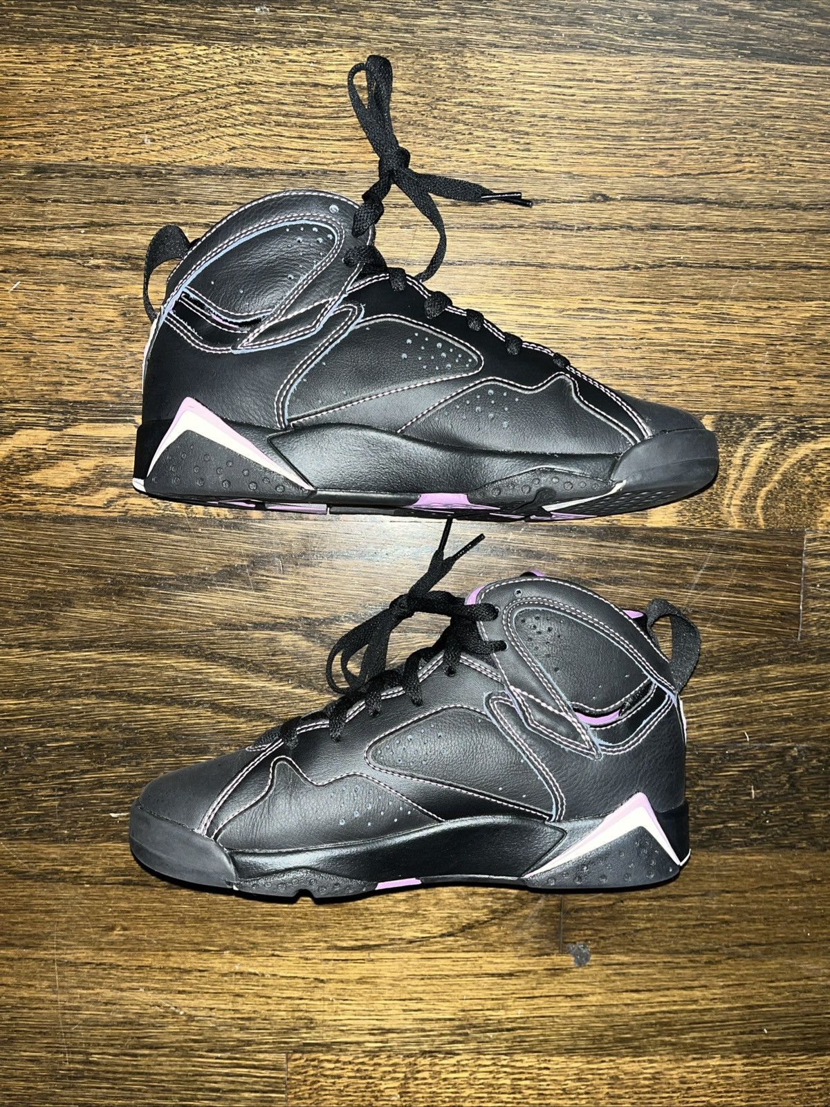 Jordan Brand Retro Jordan 7 “Barely Grape” Size:5.5y Size US 5.5 / EU 38 - 2 Thumbnail