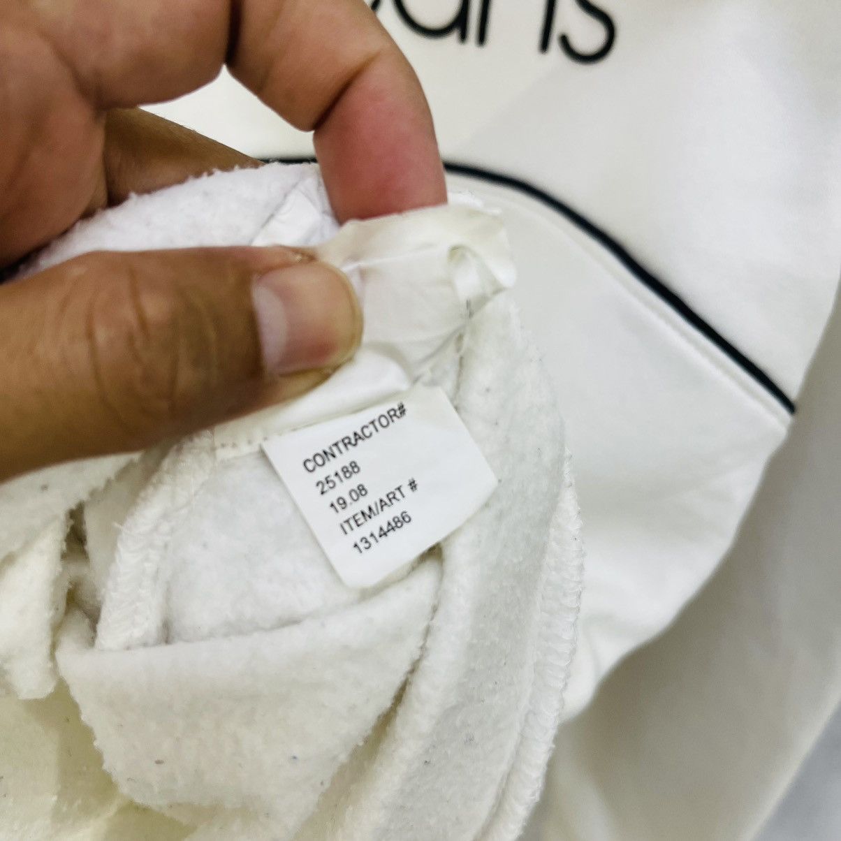 Calvin Klein Calvin klein jeans very big logo sweatshirt Size US M / EU 48-50 / 2 - 8 Thumbnail