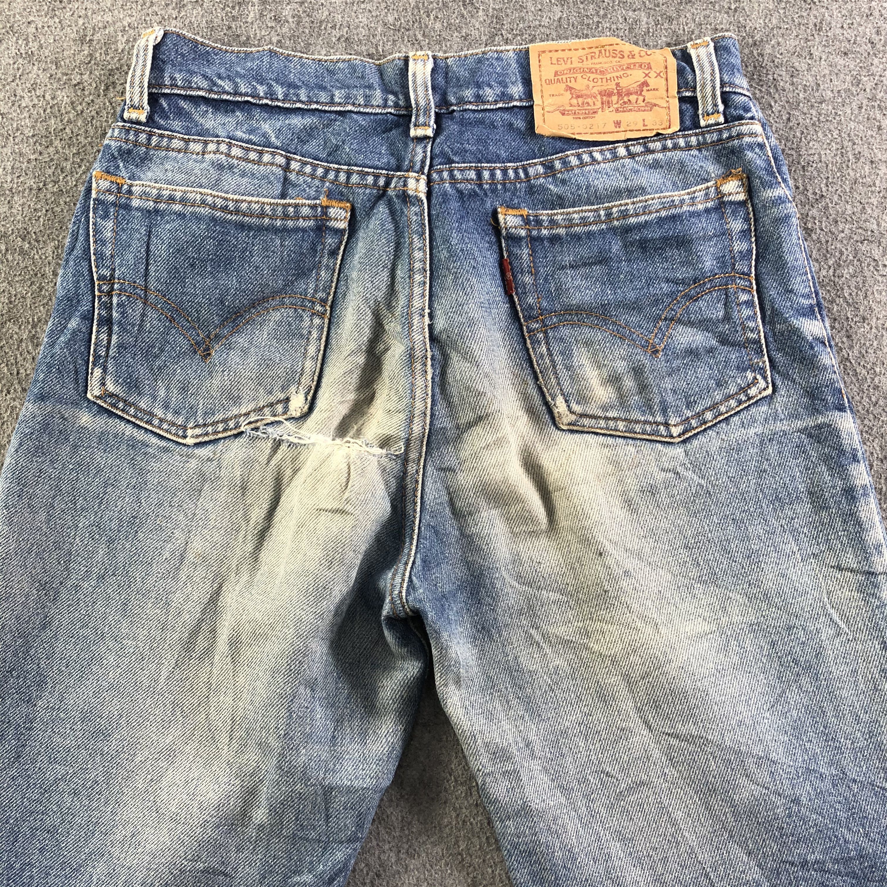Levi's Vintage Blue Wash Levis 505 Jeans-J3859 Size US 28 / EU 44 - 4 Thumbnail