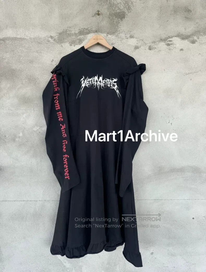 Vetements VETEMENTS Five-pointed star dress Size XS / US 0-2 / IT 36-38 - 1 Thumbnail