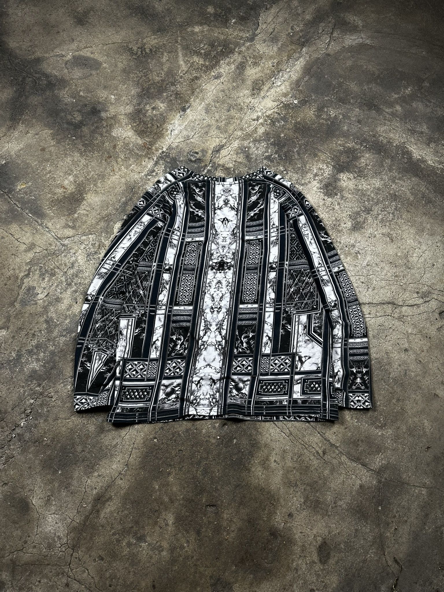 Balmain Balmain Marble Print Longsleeve T-shirt Size XL / US 12-14 / IT 48-50 - 3 Thumbnail