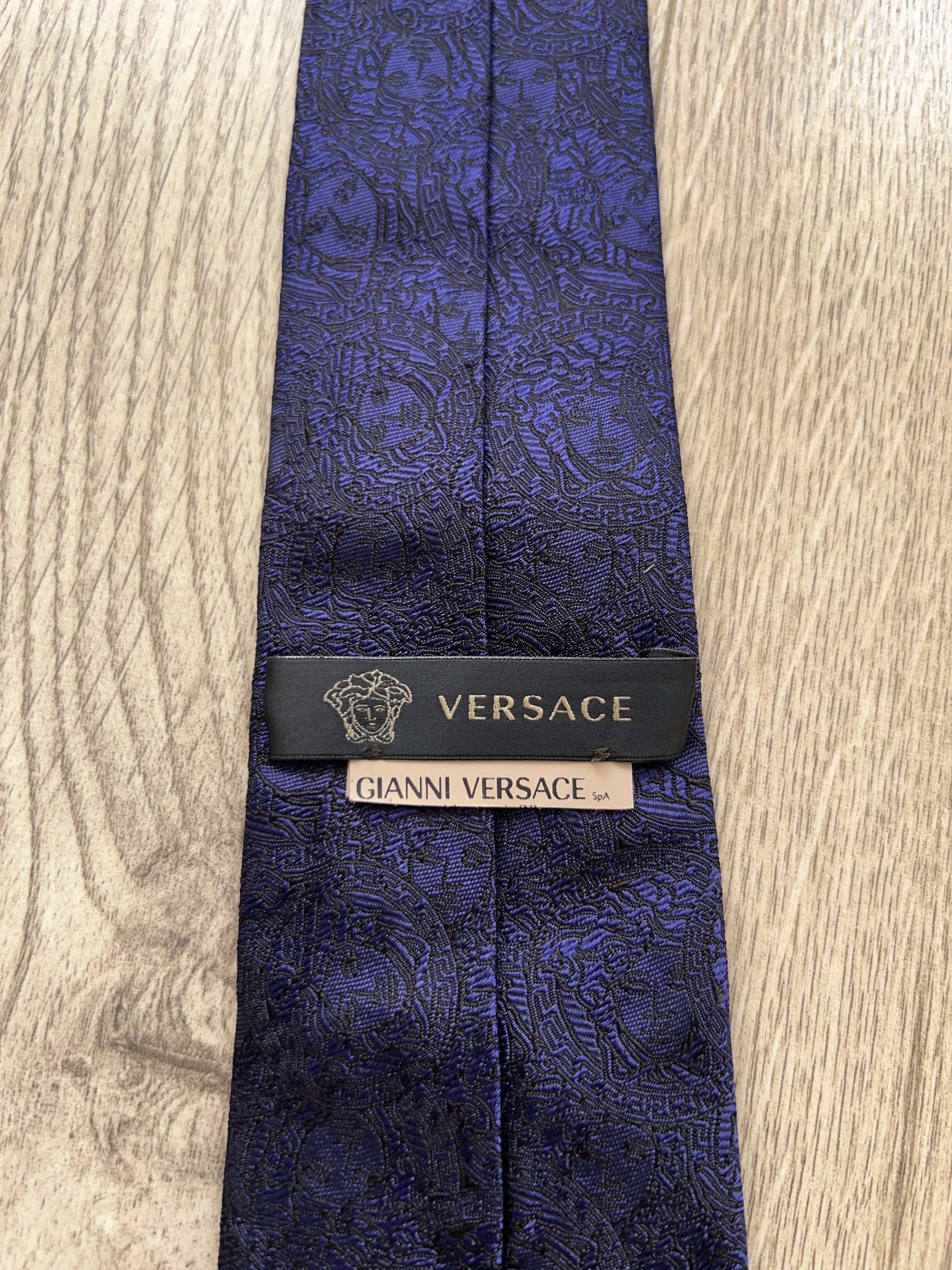 Designer × Versace Medusa Monogram Made in Italy 100% Silk Tie Necktie Cravatte Size ONE SIZE - 3 Thumbnail