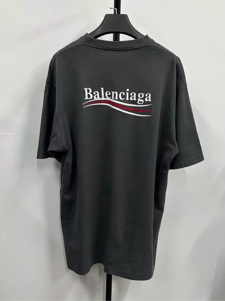 Balenciaga Balenciaga Solid monogrammed embroidered crewneck short sl Size US XS / EU 42 / 0 - 2 Thumbnail