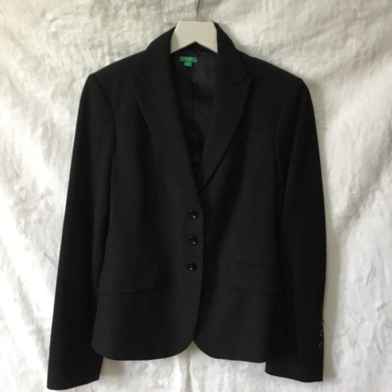 United Colors Of Benetton Benetton Black Three-Button Wool Blazer Size M / US 6-8 / IT 42-44 - 1 Thumbnail