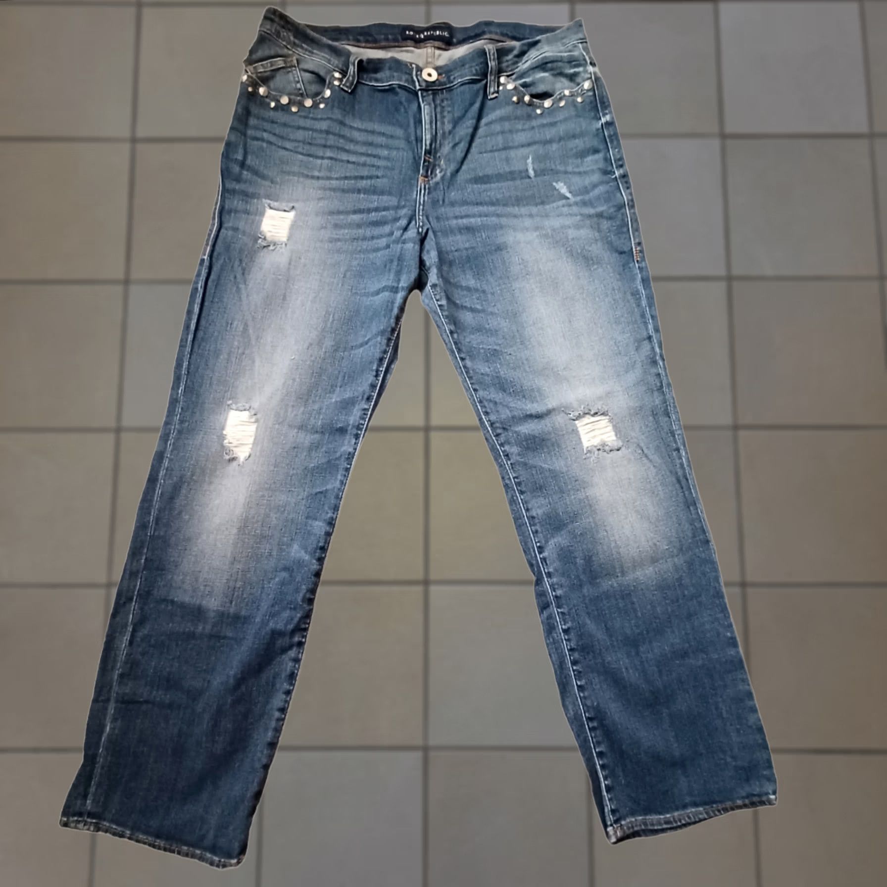Vintage Rock & Republic Jeans 16 M Blue Indee Straight Distressed Logo Stud Pocket Denim Jeans Size 38" / US 16 / IT 52 - 1 Thumbnail