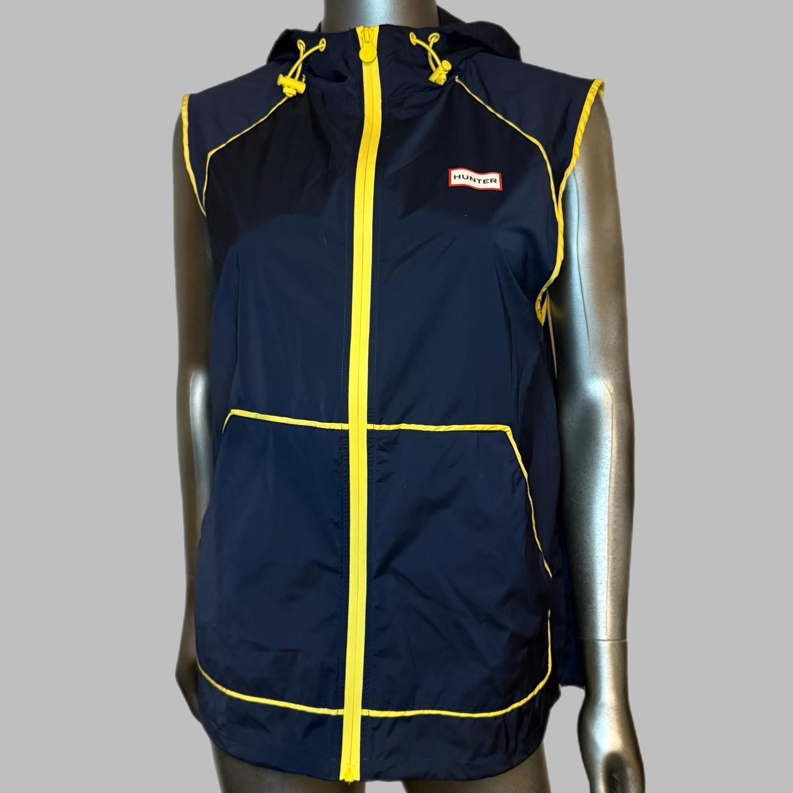 Hunter Hunter Women's Lightweight Vest Hood - Navy Yellow Medium Size M / US 6-8 / IT 42-44 - 1 Thumbnail