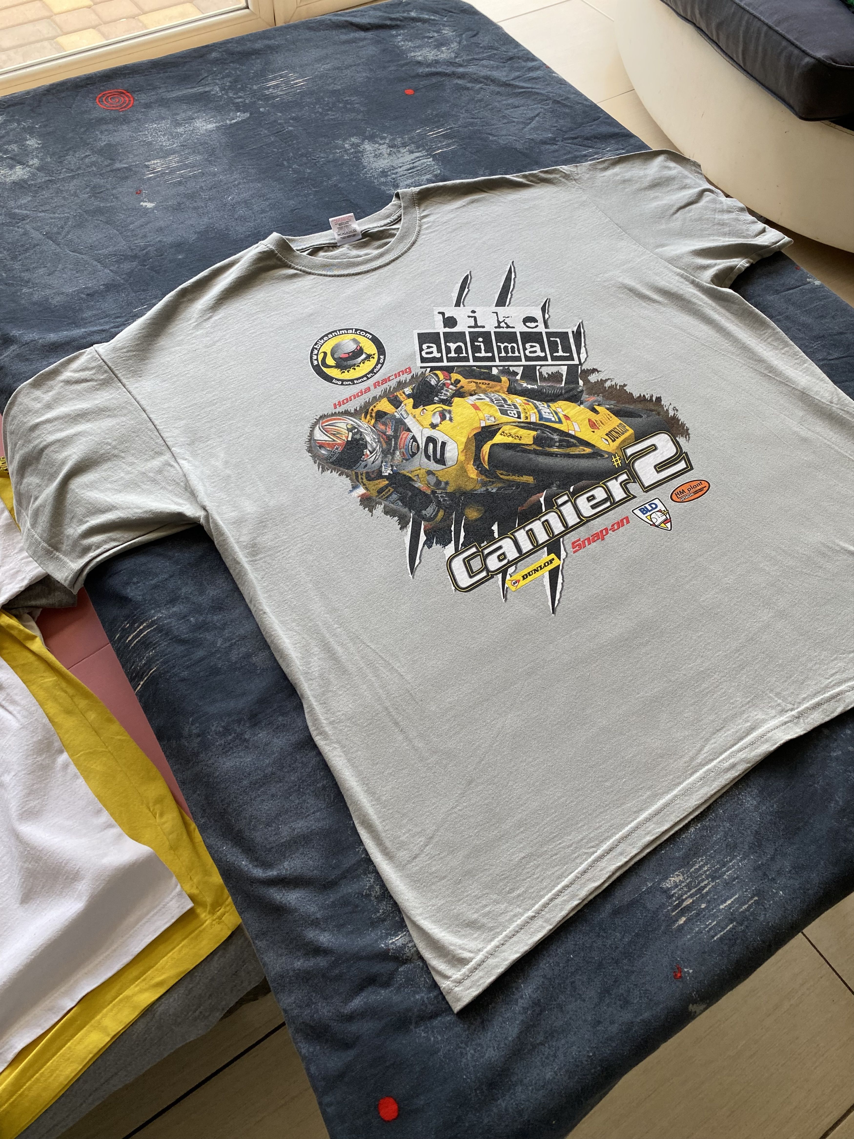 Honda Honda Bike Animal Vintage 2000s Camier 2 Racing T-shirt Size US XXL / EU 58 / 5 - 10 Thumbnail