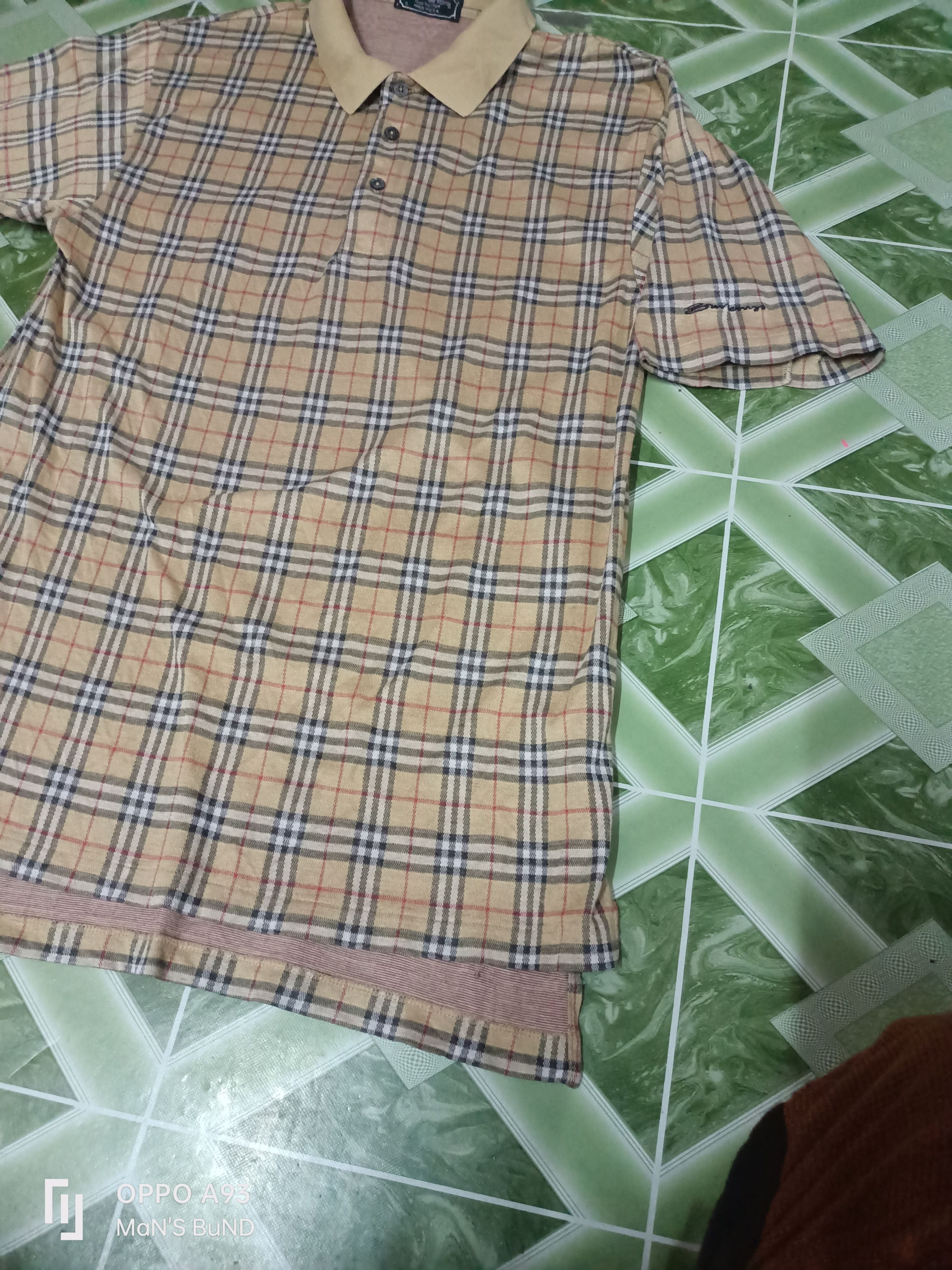 Burberry VINTAGE 90s Burberry Nova Check Polo Shirt Size US S / EU 44-46 / 1 - 3 Thumbnail