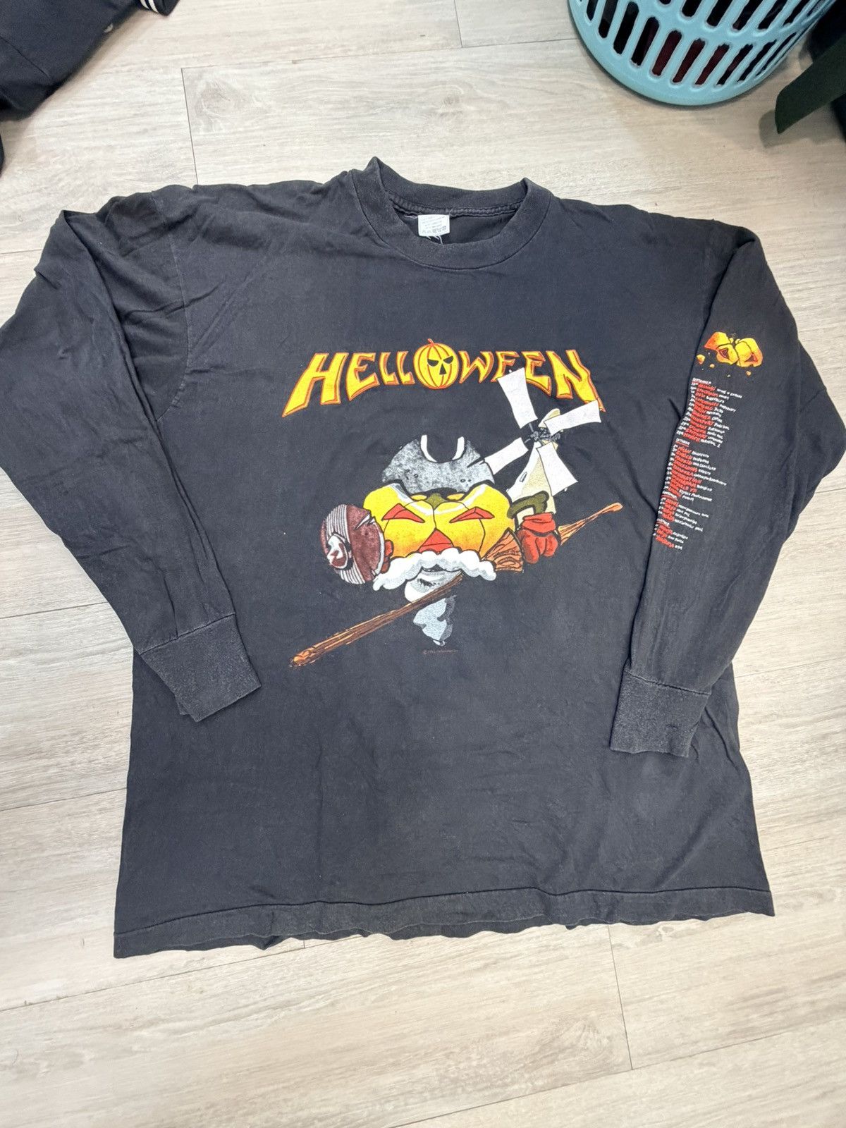 Band Tees Vintage 1993 Helloween Euro Tour Long Sleeve Size US XL / EU 56 / 4 - 1 Thumbnail