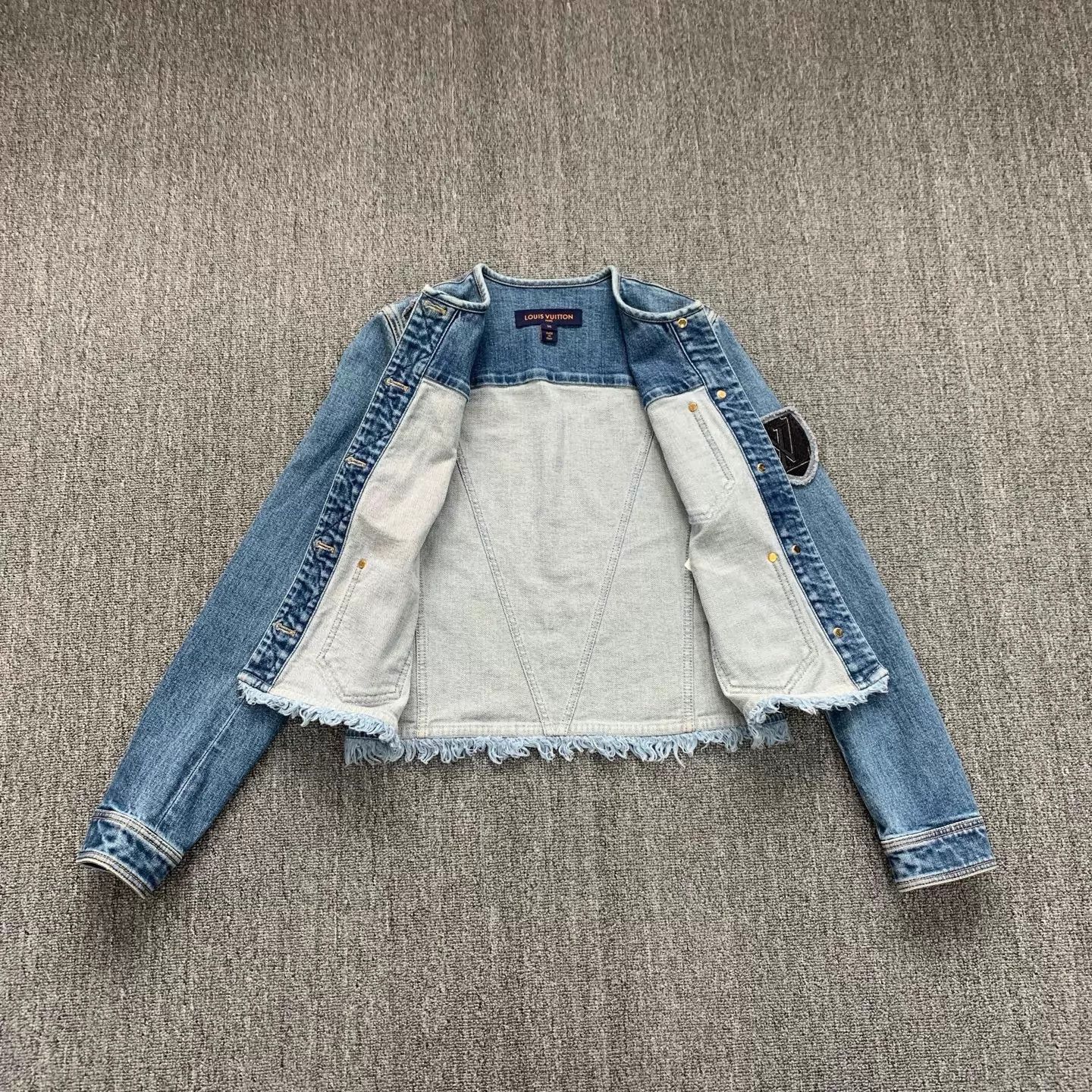 Louis Vuitton LV Blue Embroidered Badge Tassel Denim Jacket 36 Size XS / US 0-2 / IT 36-38 - 8 Thumbnail