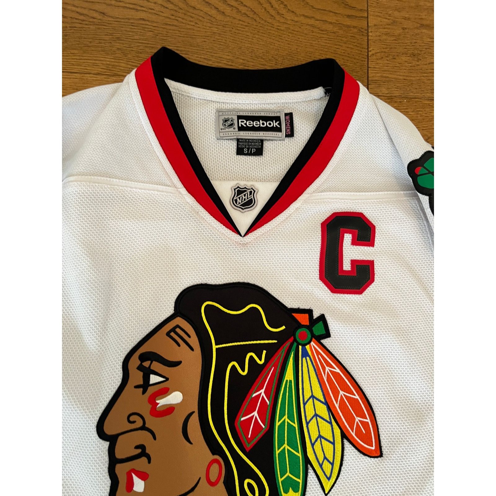 Reebok Reebok Chicago Blackhawks Jonathan Toews #19 NHL Jersey S Size S / US 4 / IT 40 - 9 Thumbnail
