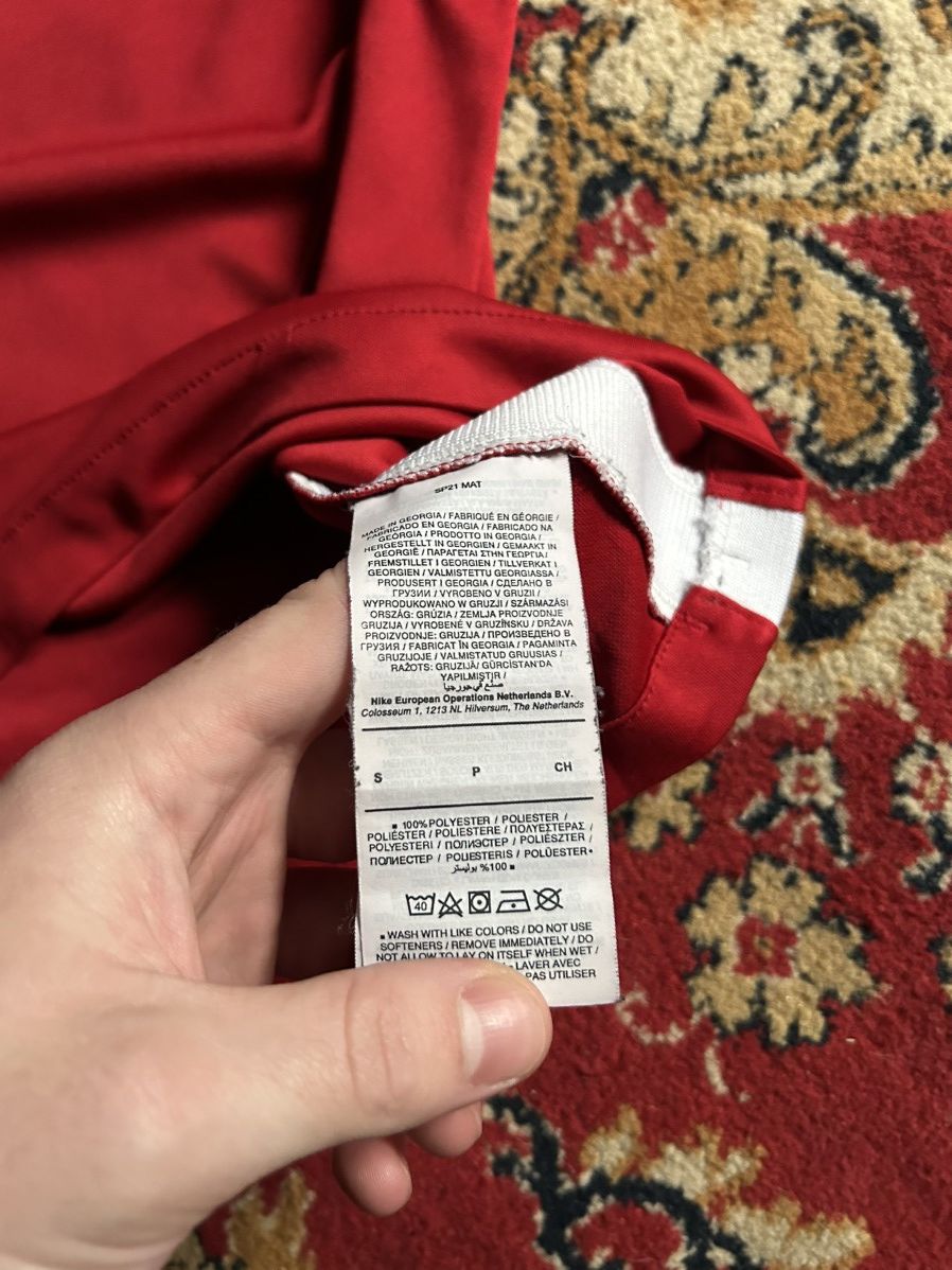Nike Nike Liverpool 2020/21 home soccer jersey Size US S / EU 44-46 / 1 - 6 Thumbnail