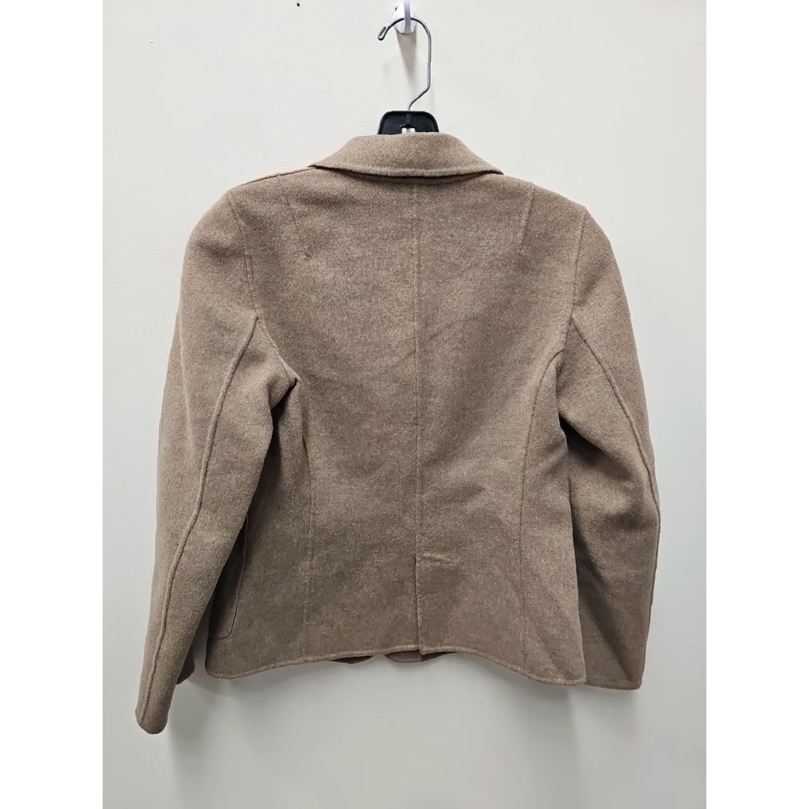 Max Mara WEEKEND MAX MARA Blazer Women’s Size US 2 Blazer Sand Linen Canvas Wool Blend Lightweight Regular Office/Workwear 2 Womens Size XS / US 0-2 / IT 36-38 - 5 Thumbnail