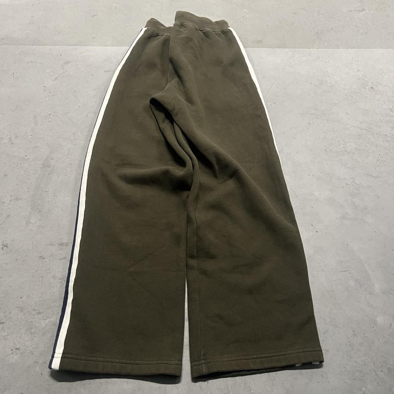 Vintage Vintage Y2K/2000s Green Wide Leg Sweatpants with adjustable waistband and drawstring! Size US 30 / EU 46 - 6 Thumbnail