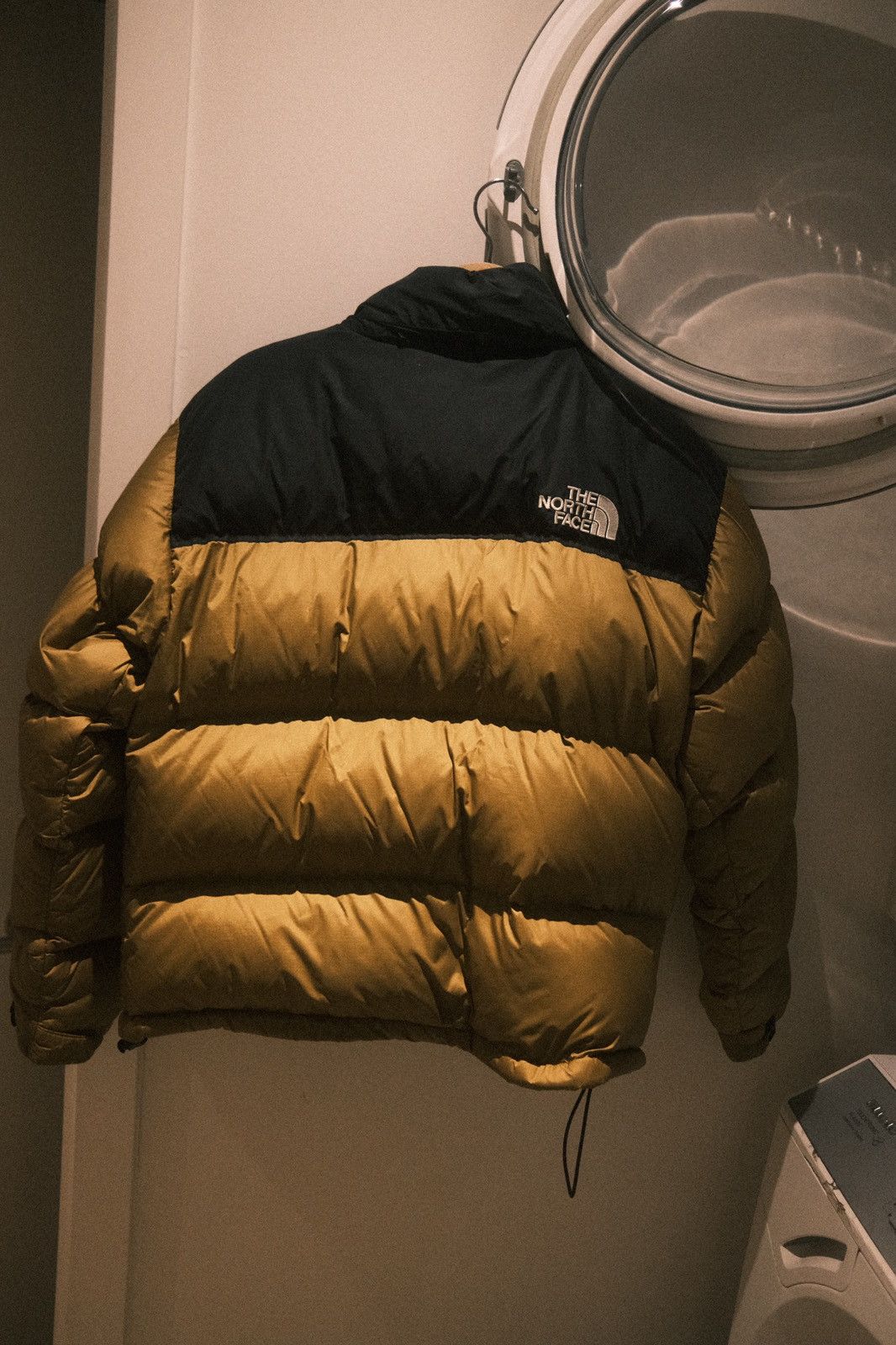 The North Face 1996 Retro Nuptse yellow/brown Jacket Size US M / EU 48-50 / 2 - 5 Thumbnail