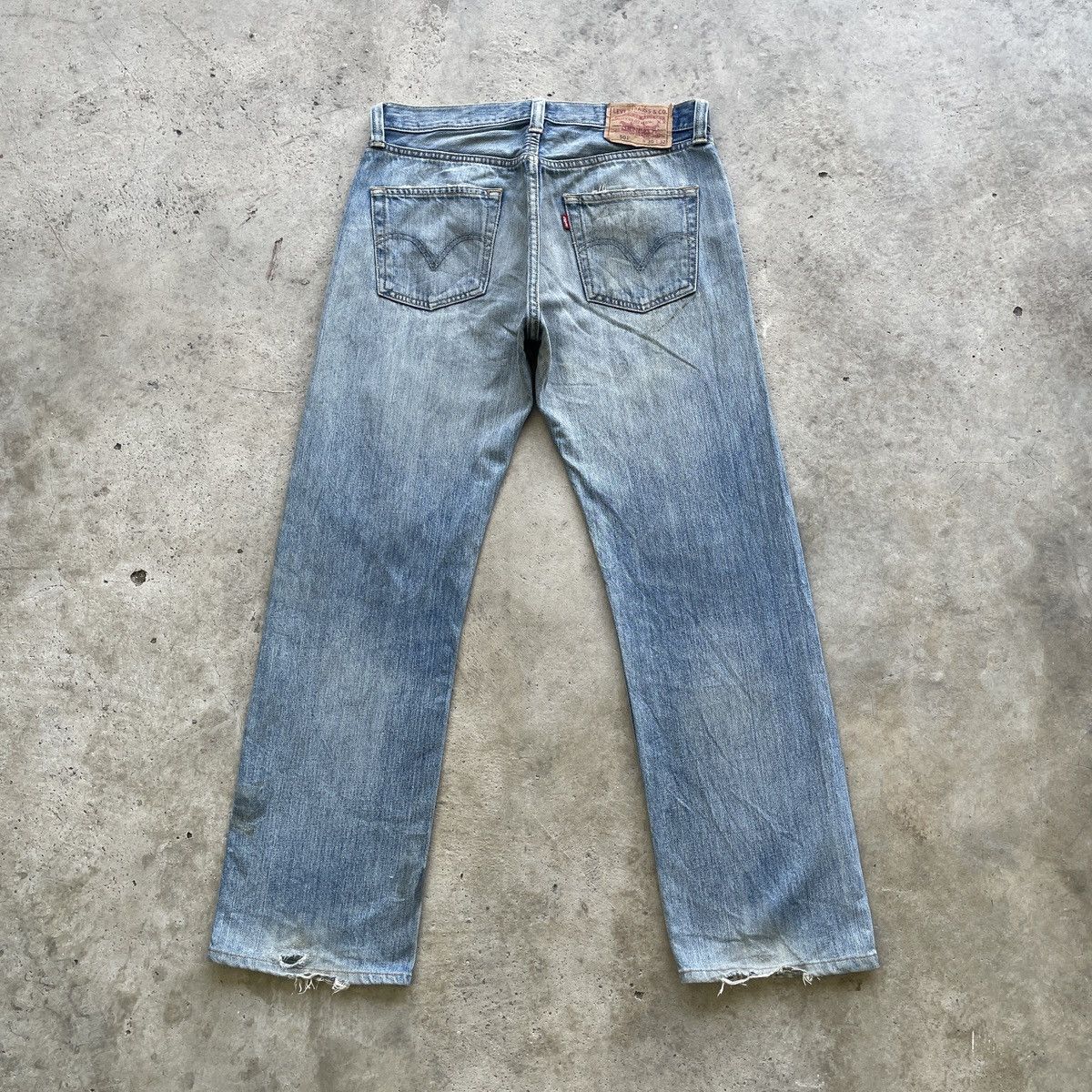 Levi's Vintage Clothing W31 Vintage Levi’s 501 Faded Denim Pants Distressed Jeans Size US 31 - 12 Thumbnail
