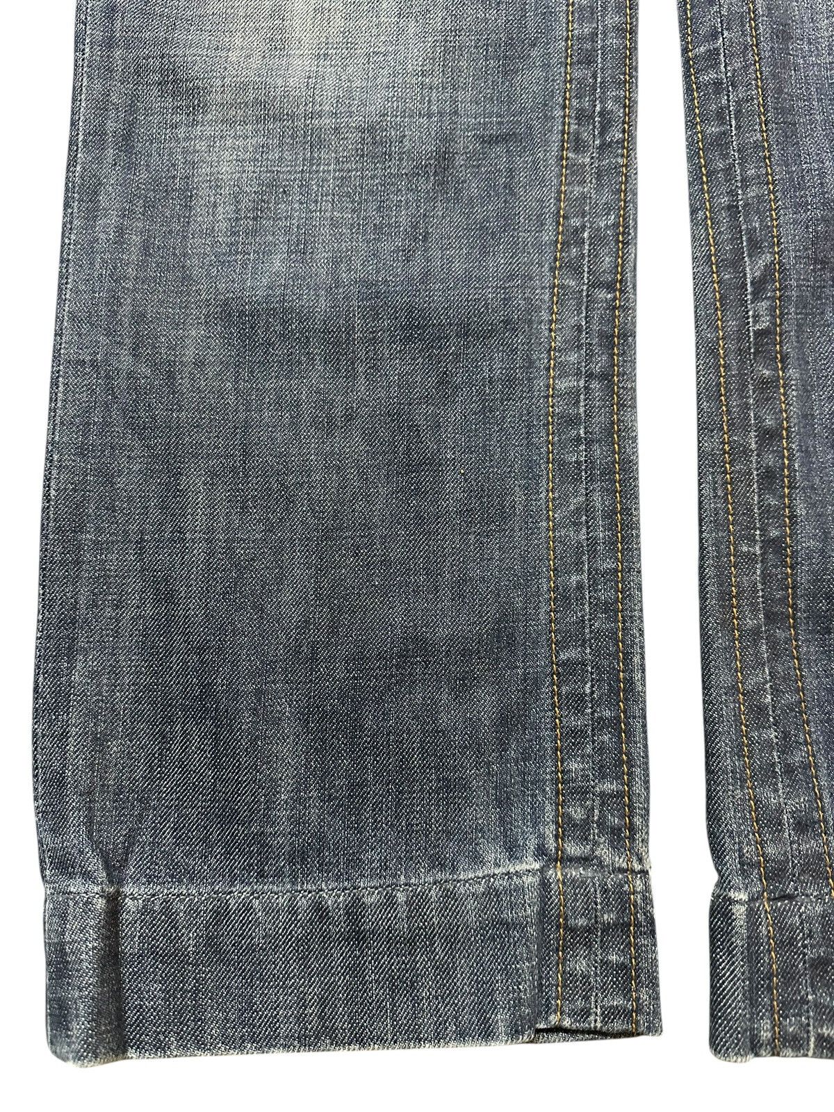Japanese Brand Vintage Japanese Brand Blue Wash Faded Style Loose Jeans Size US 30 / EU 46 - 7 Thumbnail