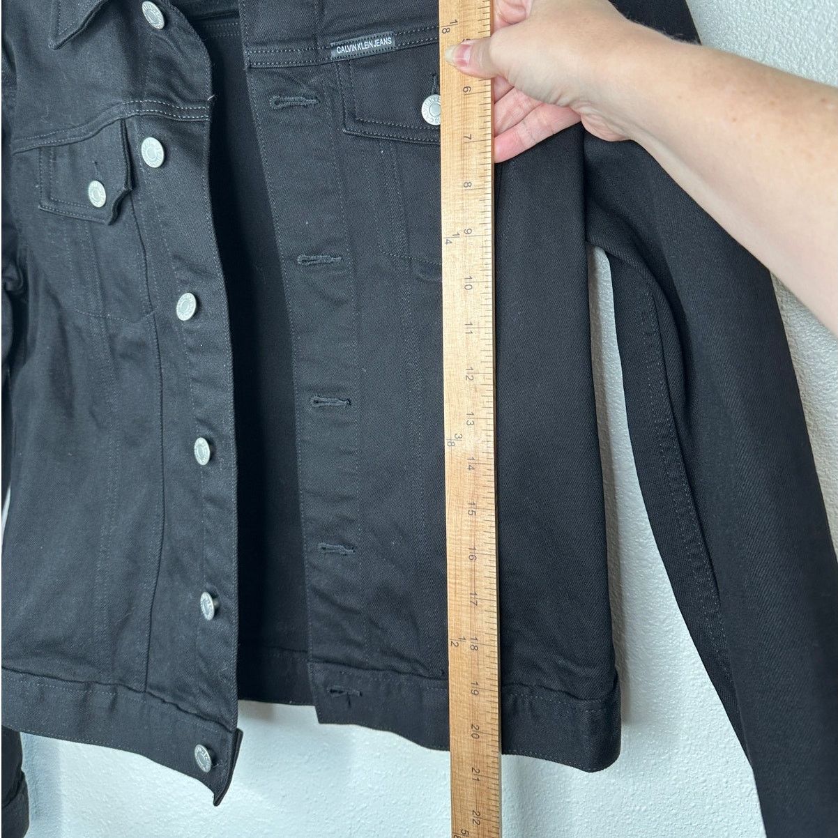 Calvin Klein Calvin Klein Black Denim Silver Button Collared Jean Jacket Size M / US 6-8 / IT 42-44 - 11 Thumbnail