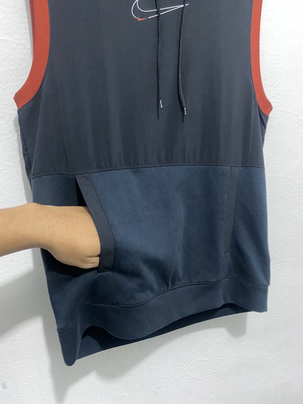 Nike Nike Center Double Logo Dri-Fit Vest Hoodie Size US S / EU 44-46 / 1 - 3 Thumbnail