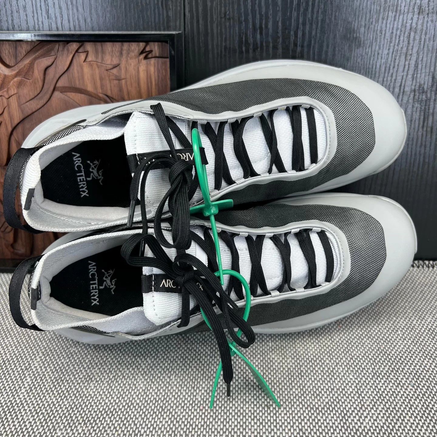 Arc'teryx Arc'teryx Vertex Alpine Gray/Black 42.5 Mint Size US 9.5 / EU 42-43 - 7 Thumbnail