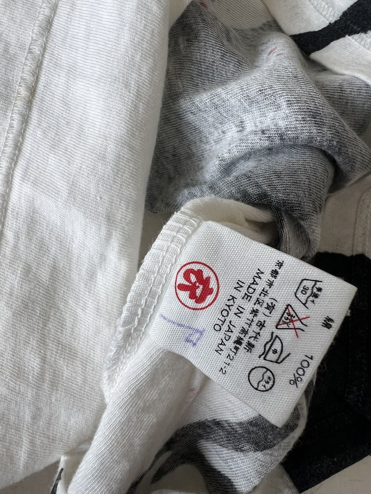 Akademiks Vintage 2000s Y2k Akademiks Japan Baggy Boxy Grey Hoodie Size US XL / EU 56 / 4 - 11 Thumbnail