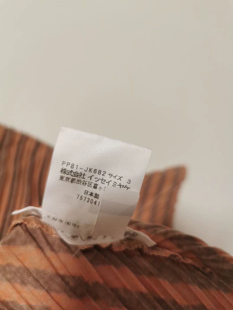 Issey Miyake Issey Miyake size:3 Brown pleated small flying sleeve top Size M / US 6-8 / IT 42-44 - 4 Thumbnail